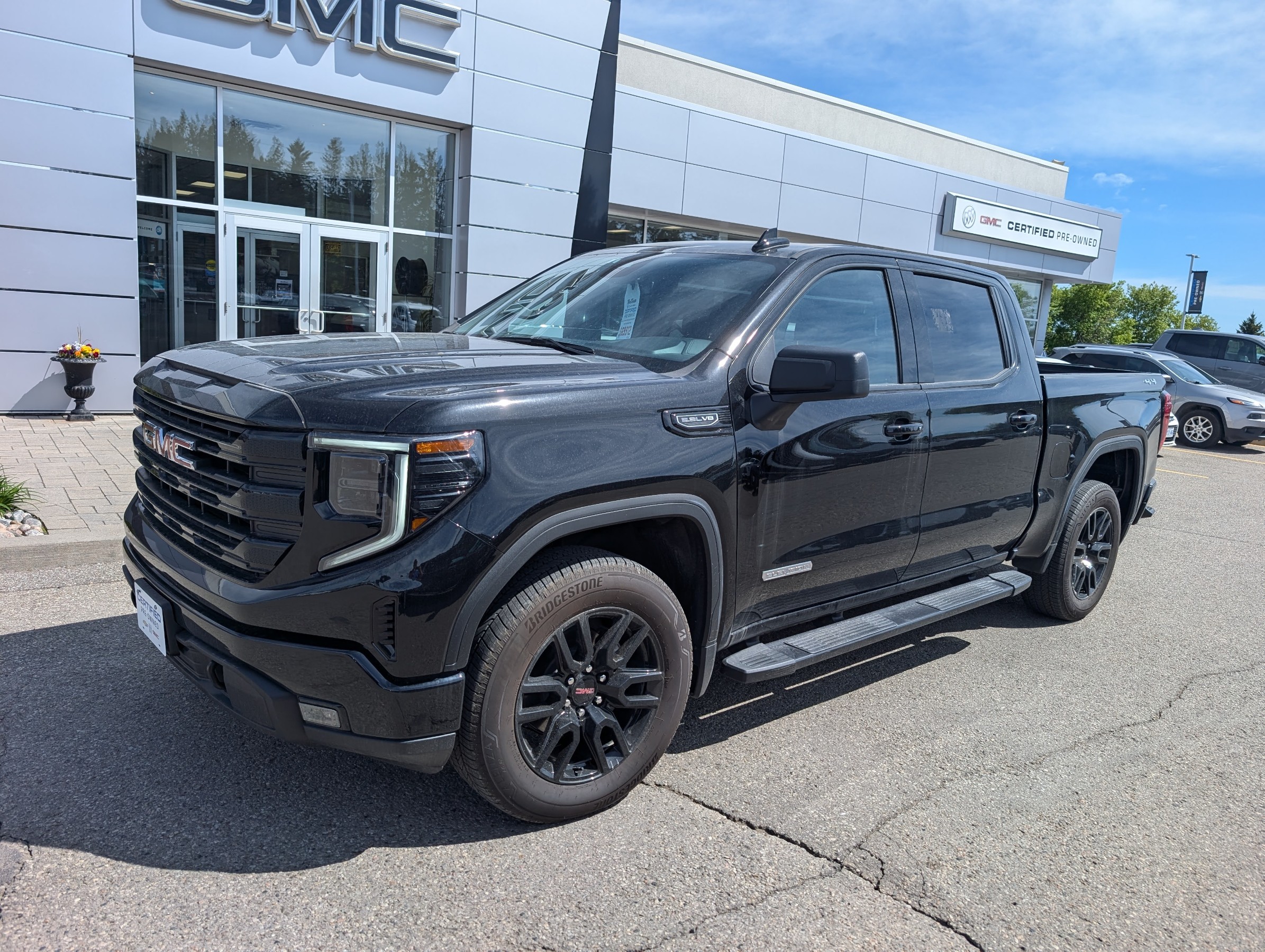 2025 GMC Sierra 1500