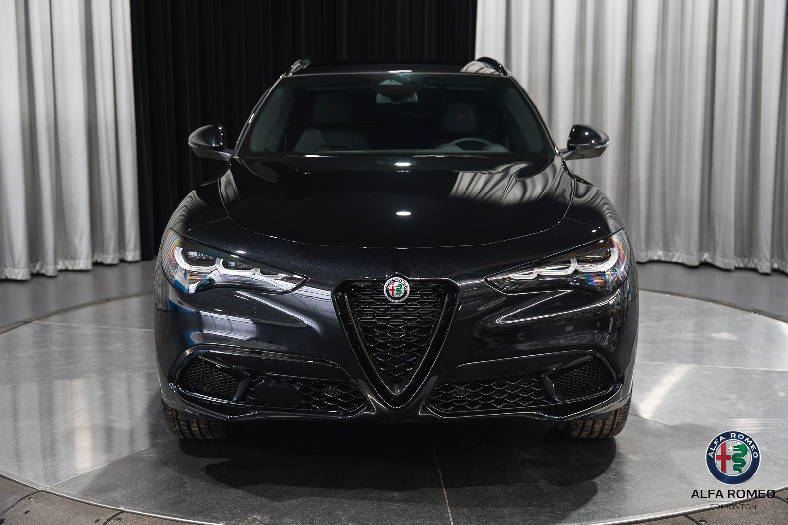 2025 Alfa Romeo Stelvio
