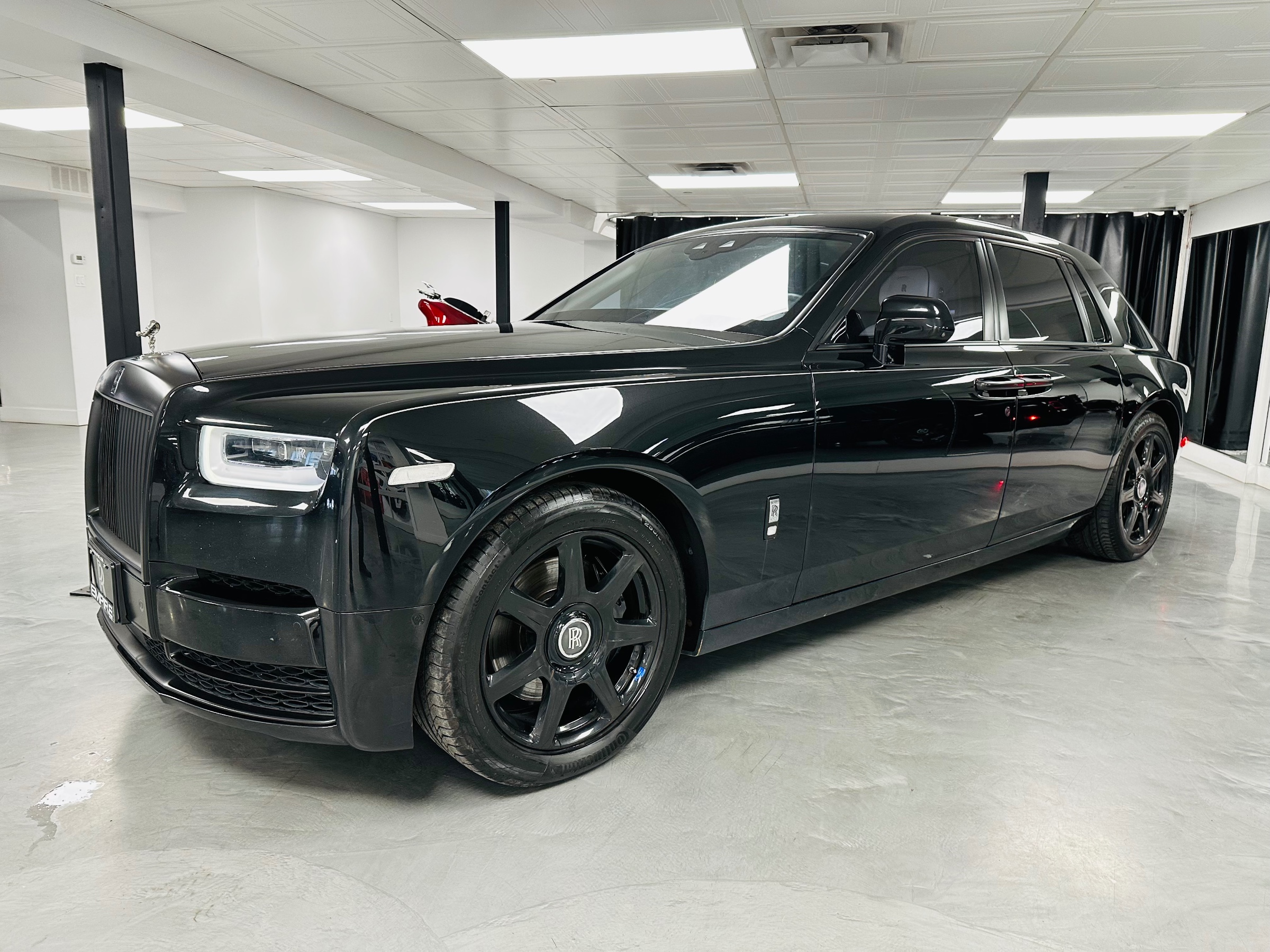 2020 Rolls-Royce Phantom