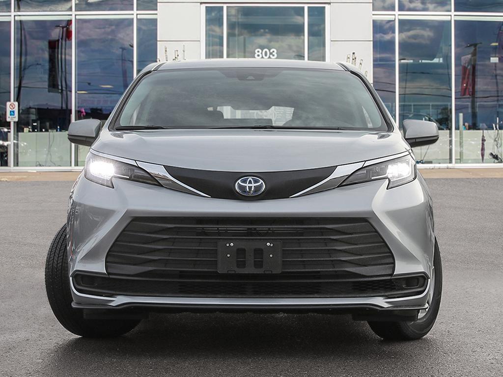 2025 Toyota Sienna