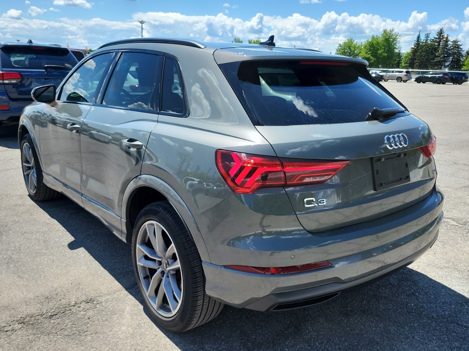 2022 Audi Q3