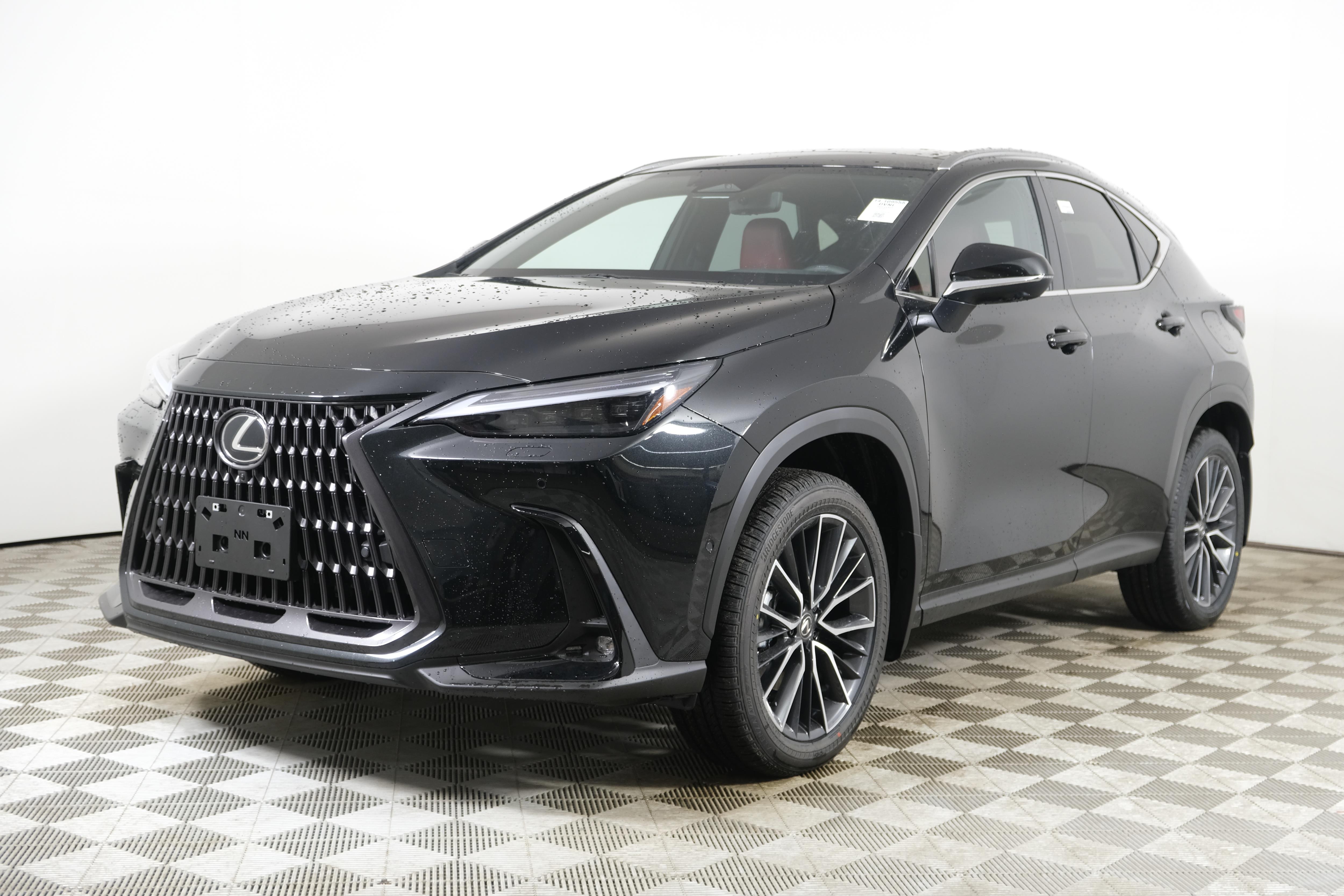 2025 Lexus NX 450h+