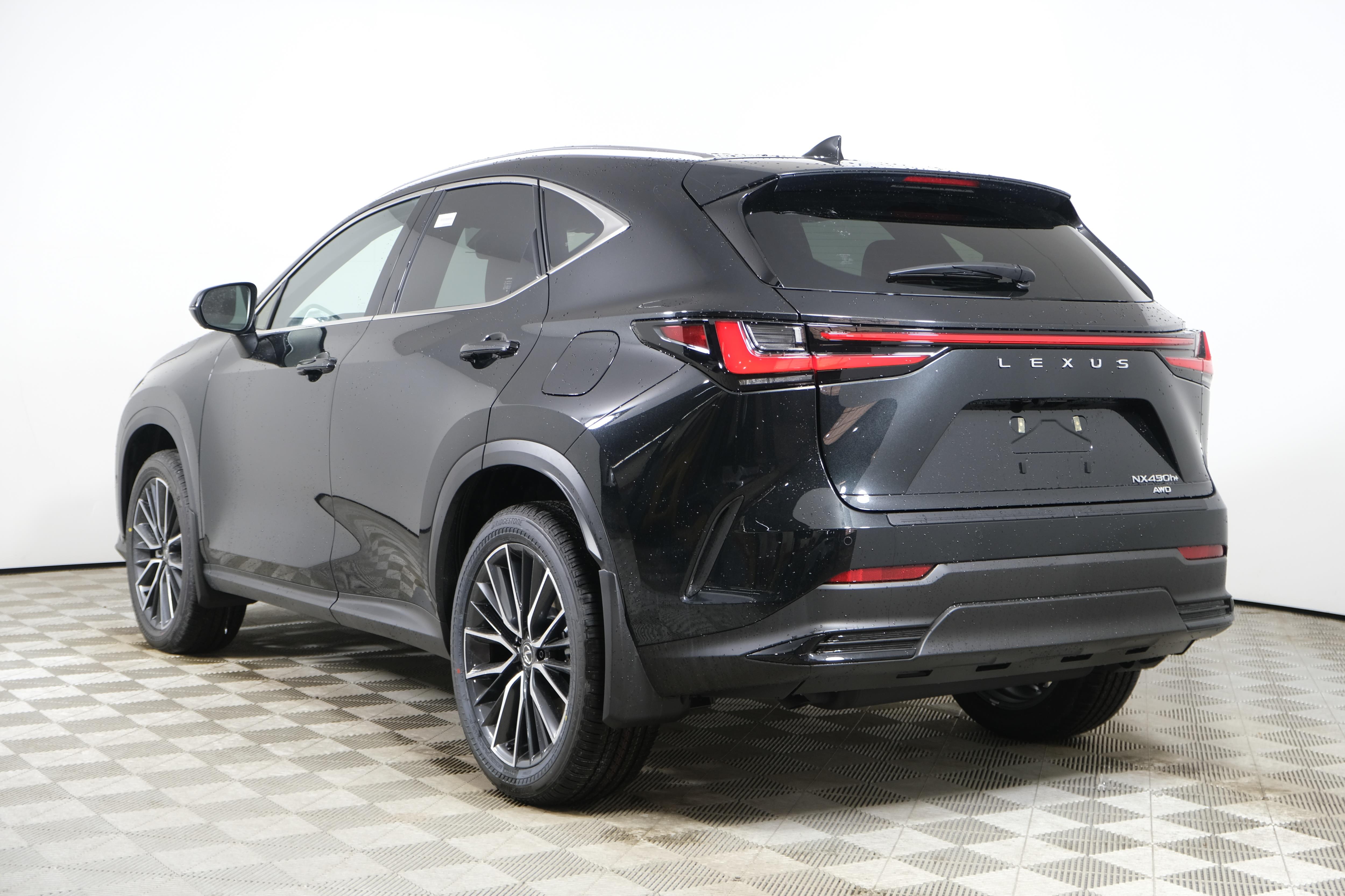 2025 Lexus NX 450h+
