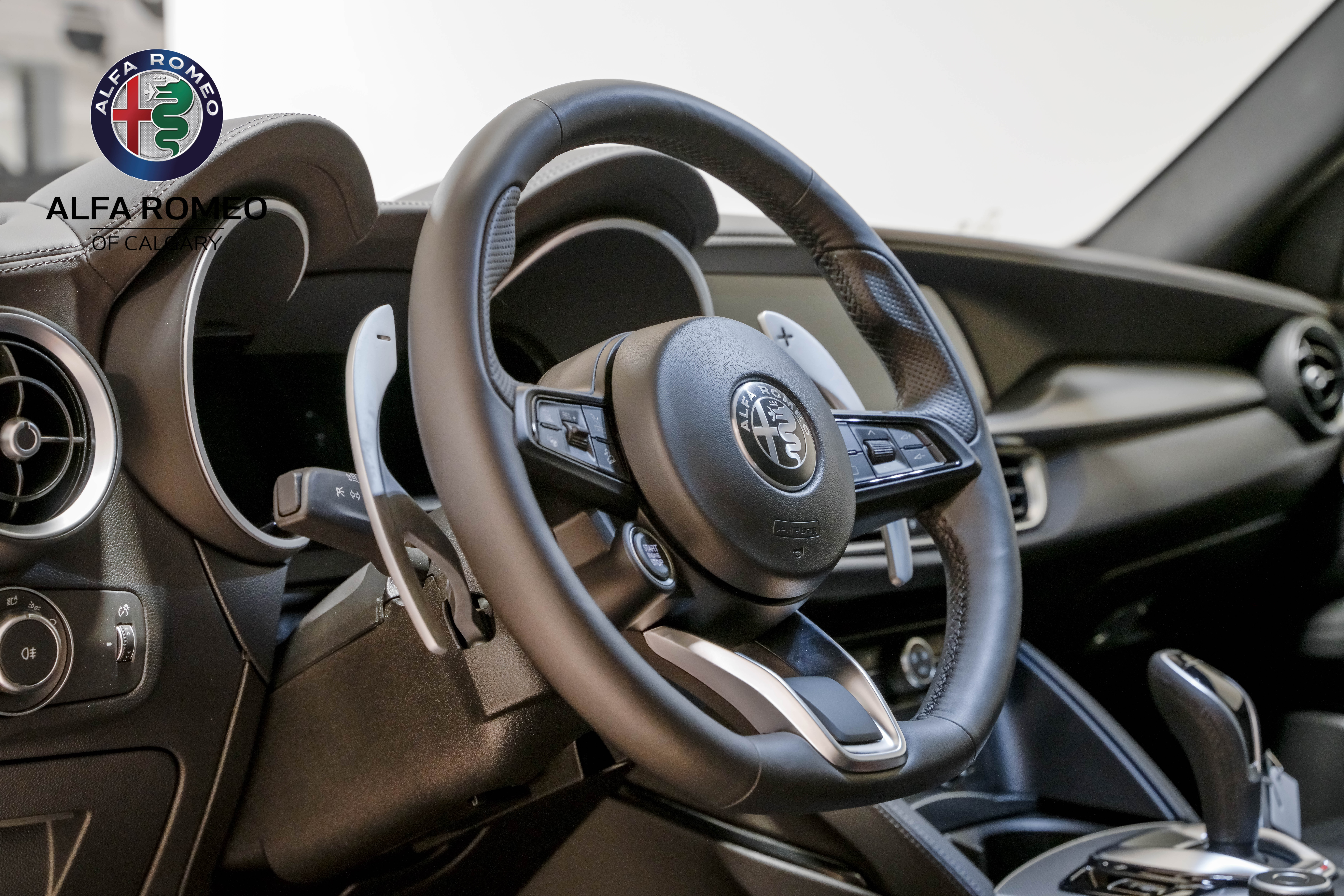 2025 Alfa Romeo Stelvio