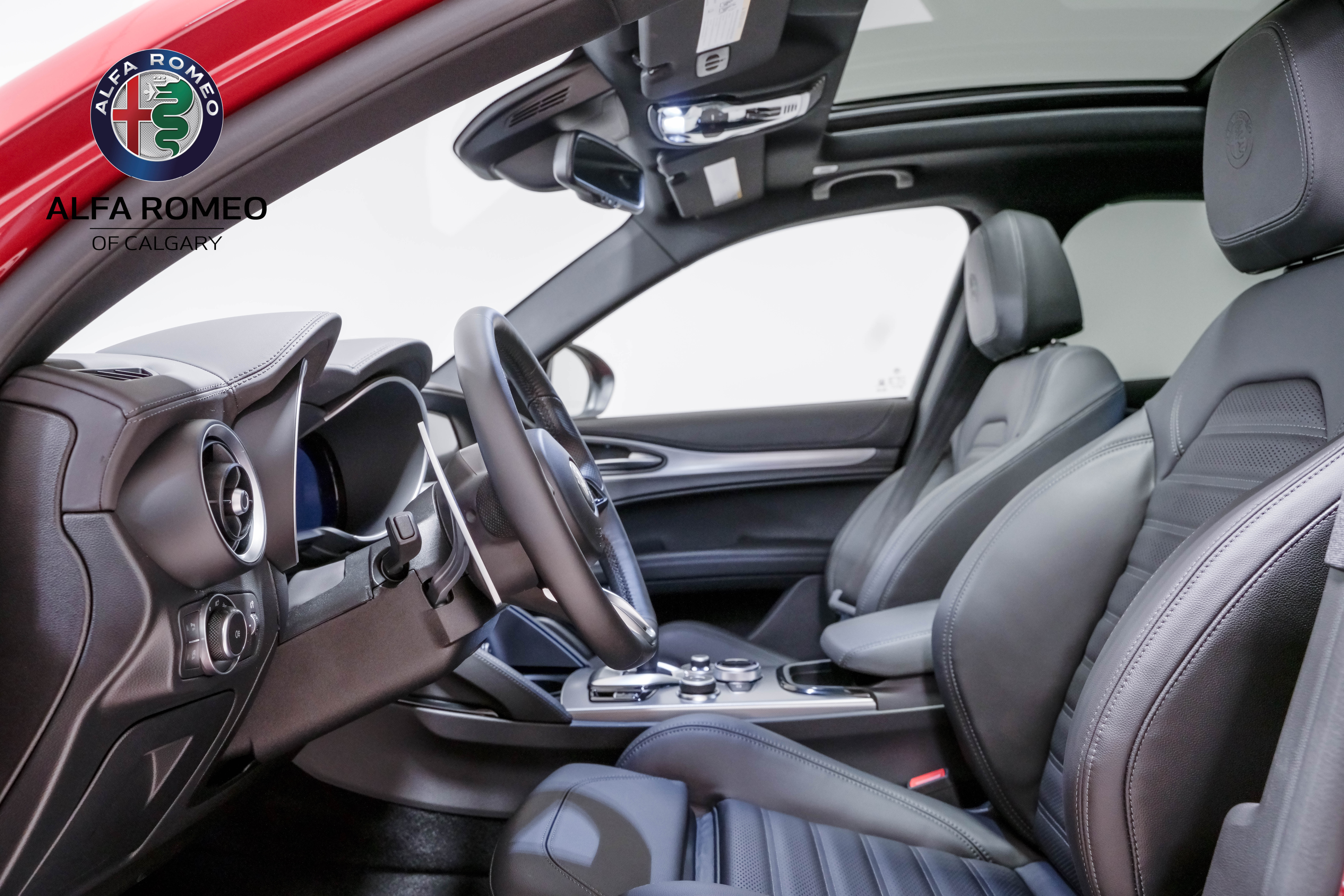 2025 Alfa Romeo Stelvio