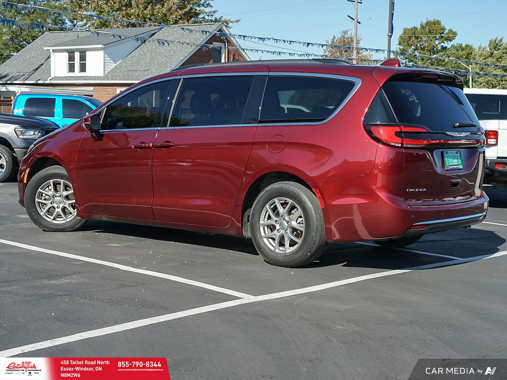 2022 Chrysler Pacifica