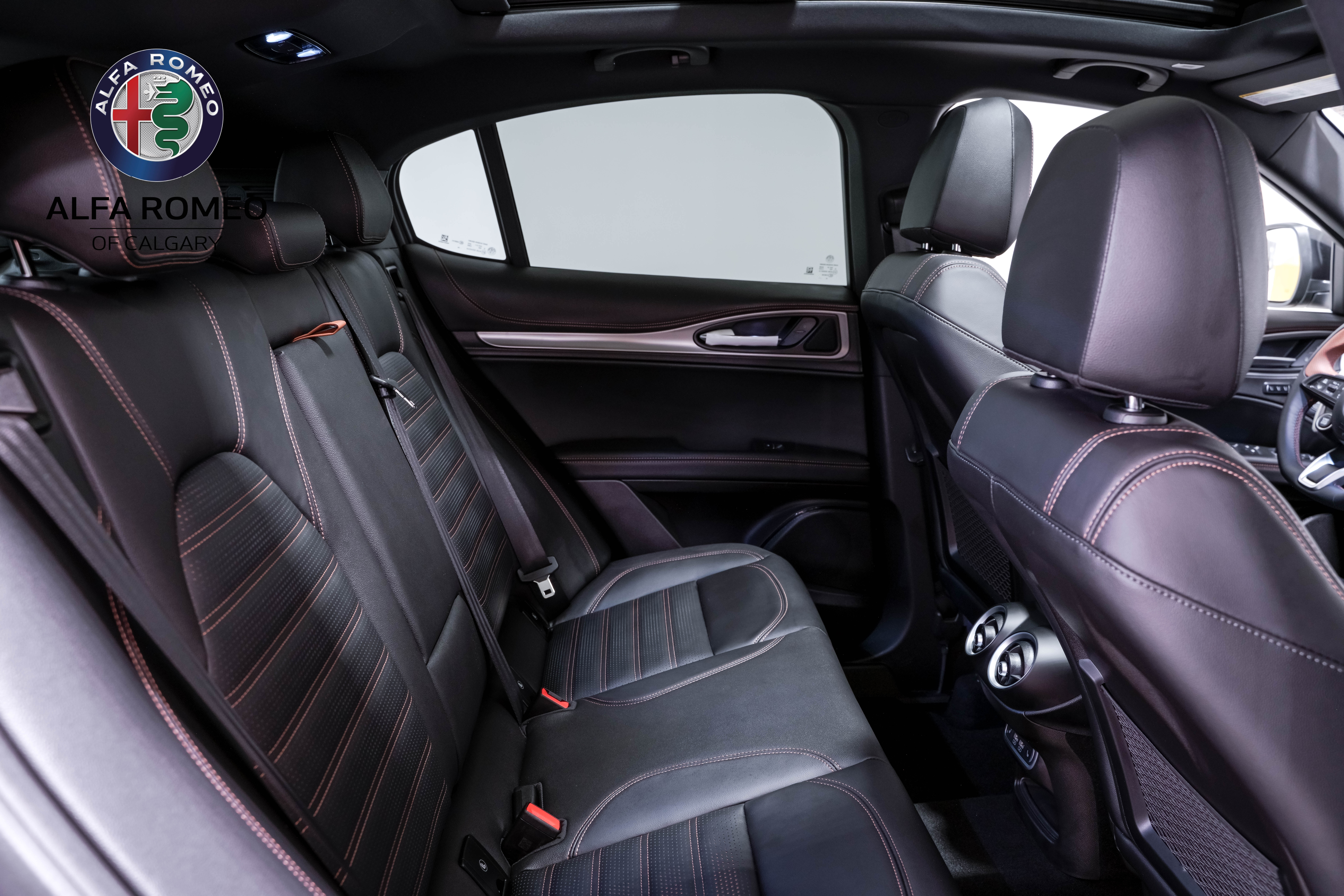 2025 Alfa Romeo Stelvio