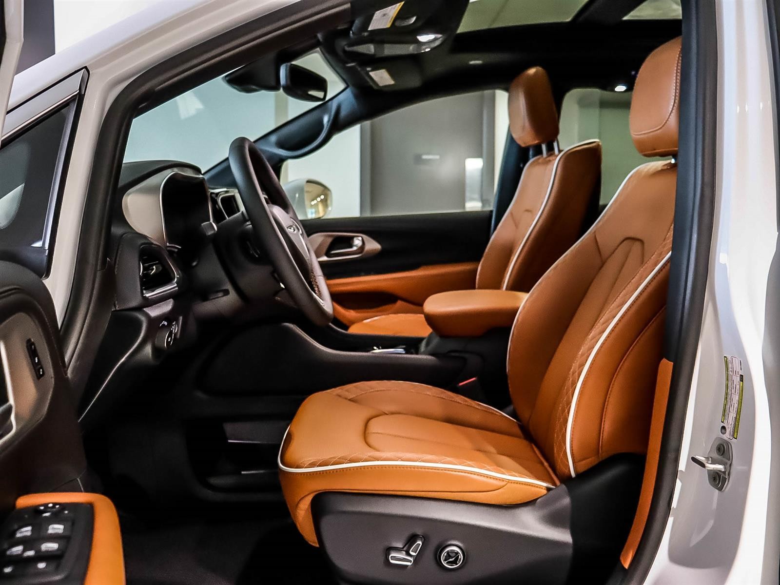 2024 Chrysler Pacifica Hybrid