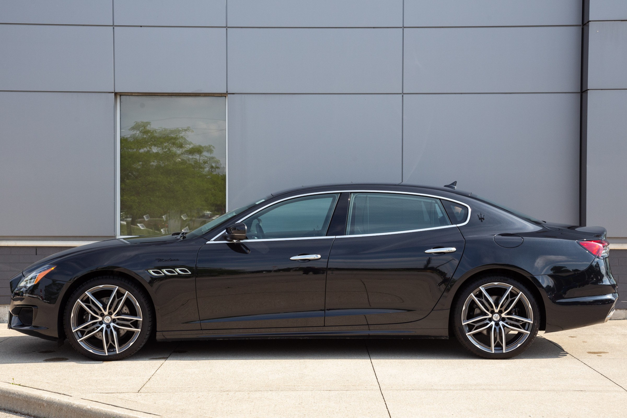 2023 Maserati Quattroporte