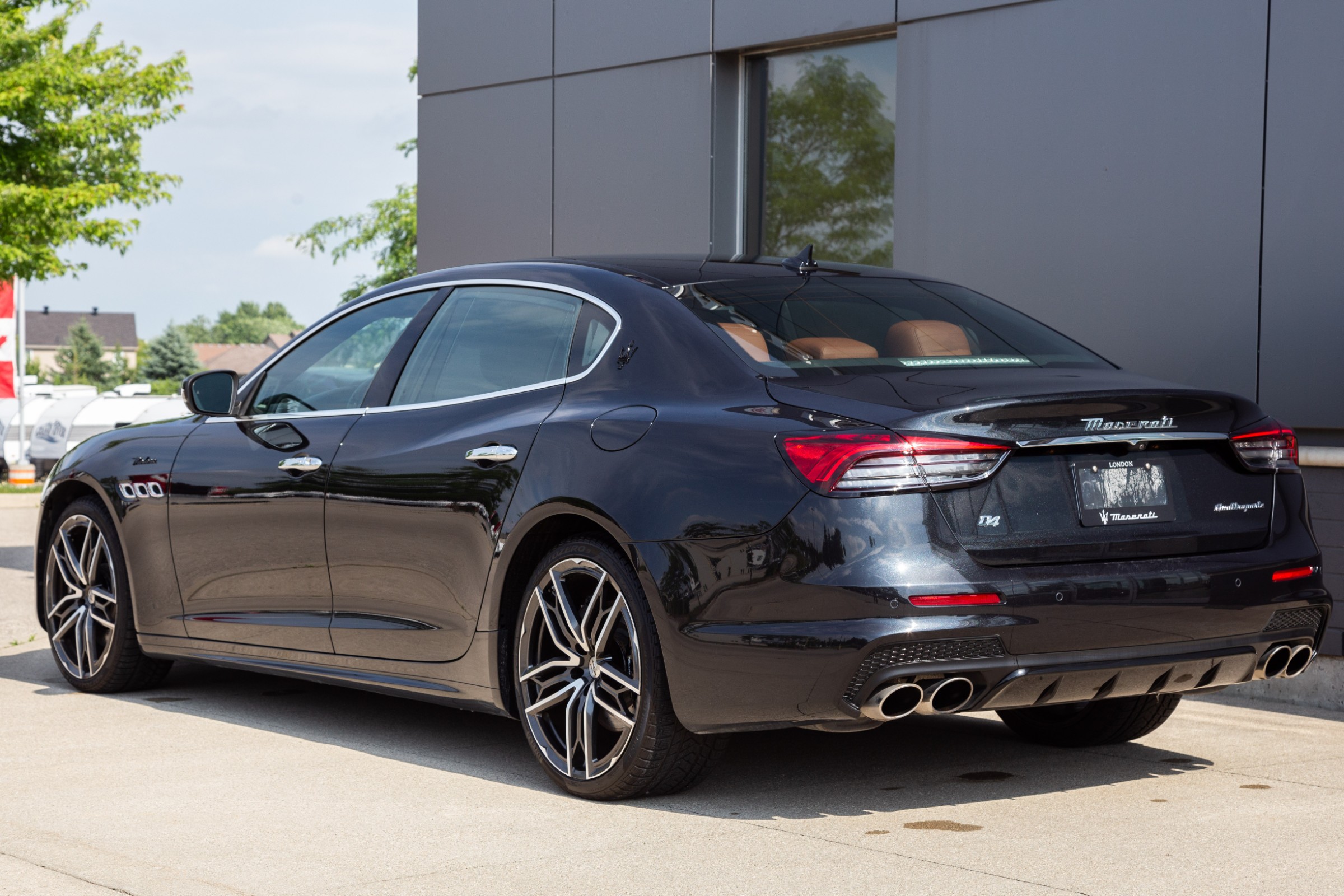 2023 Maserati Quattroporte