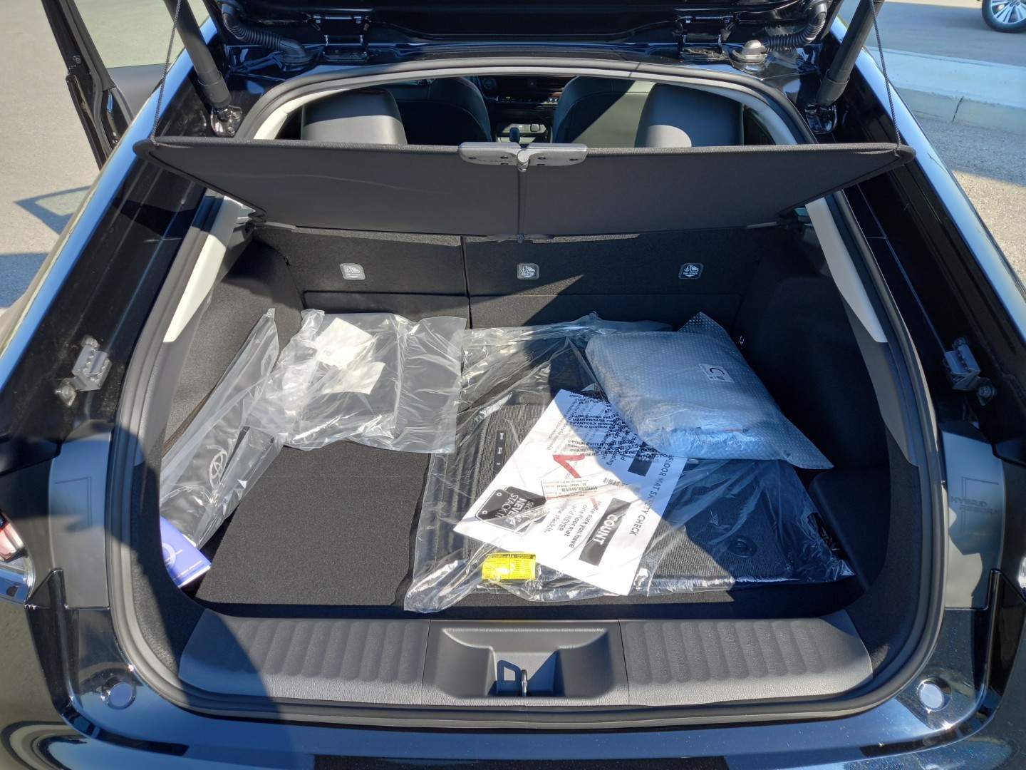 2025 Toyota Prius Plug-In Hybrid