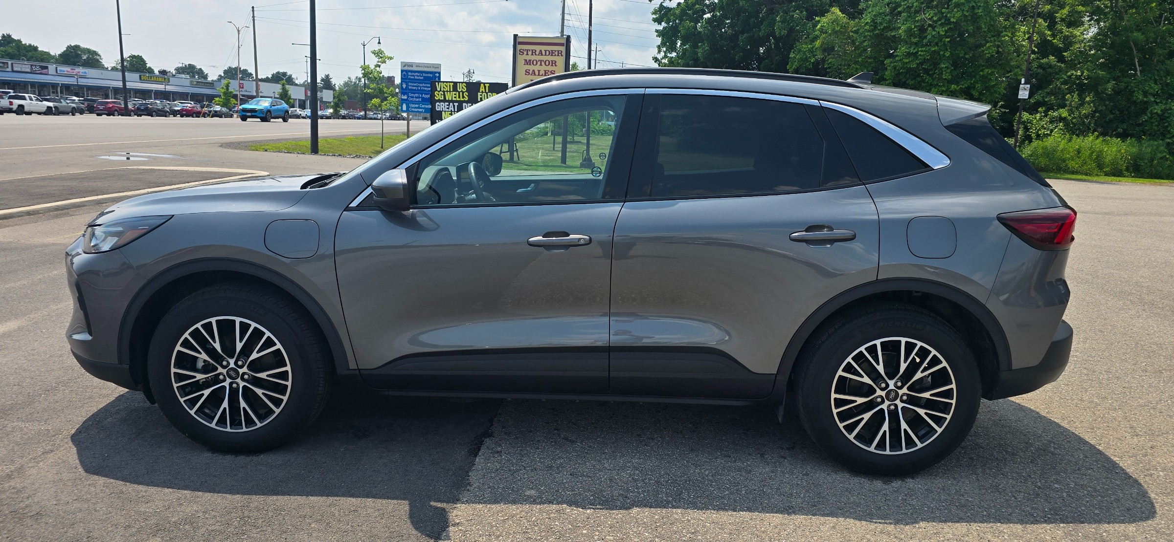 2024 Ford Escape Plug-in Hybrid