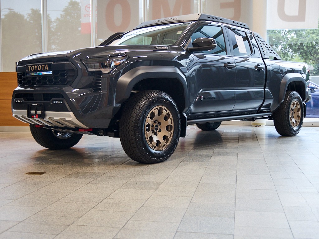2025 Toyota Tacoma Hybrid