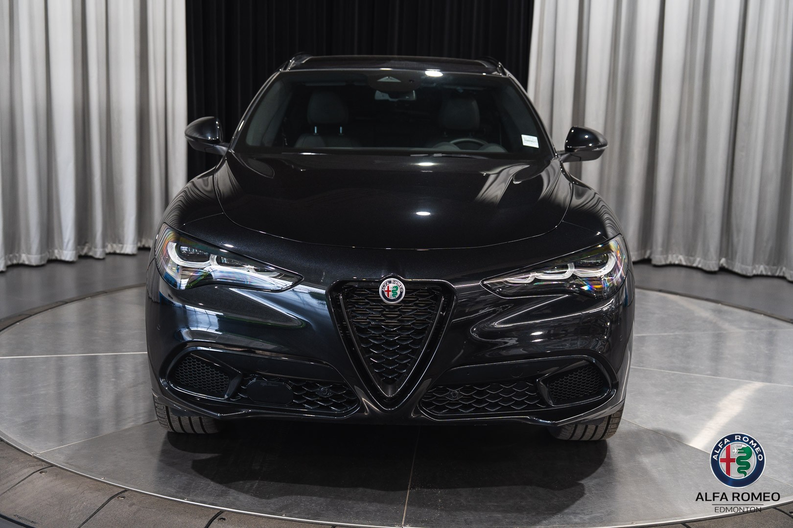 2025 Alfa Romeo Stelvio