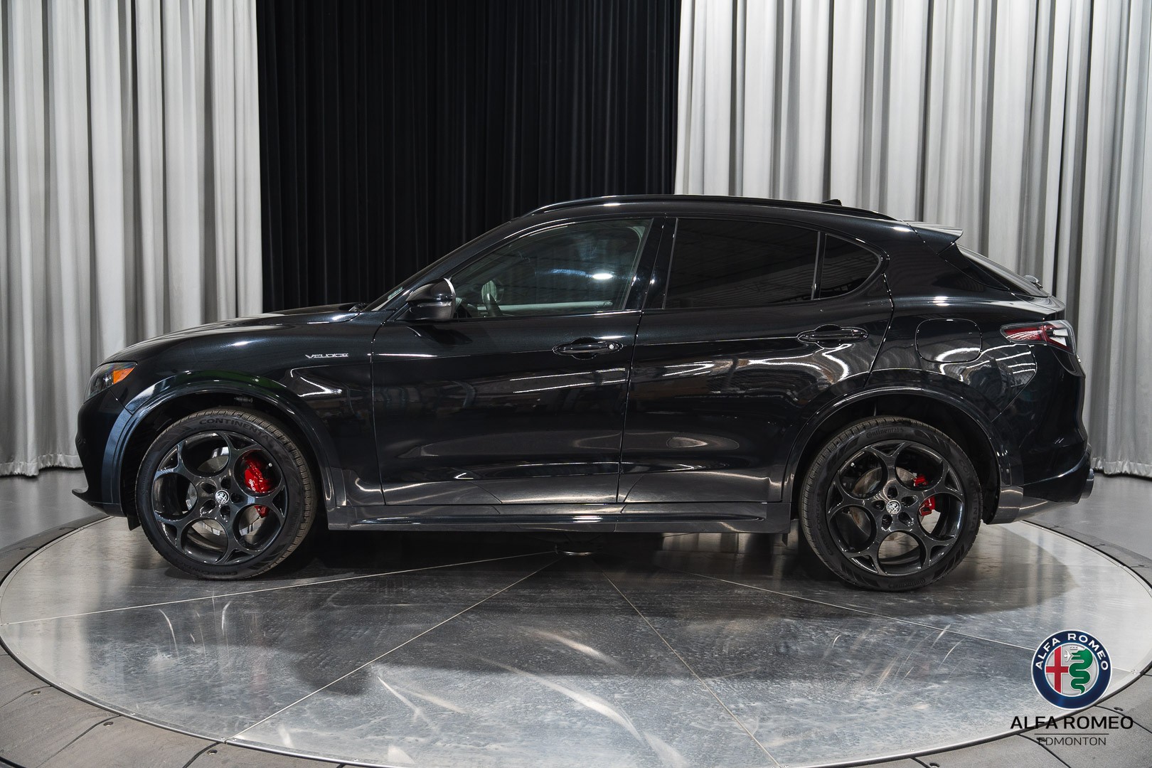 2025 Alfa Romeo Stelvio