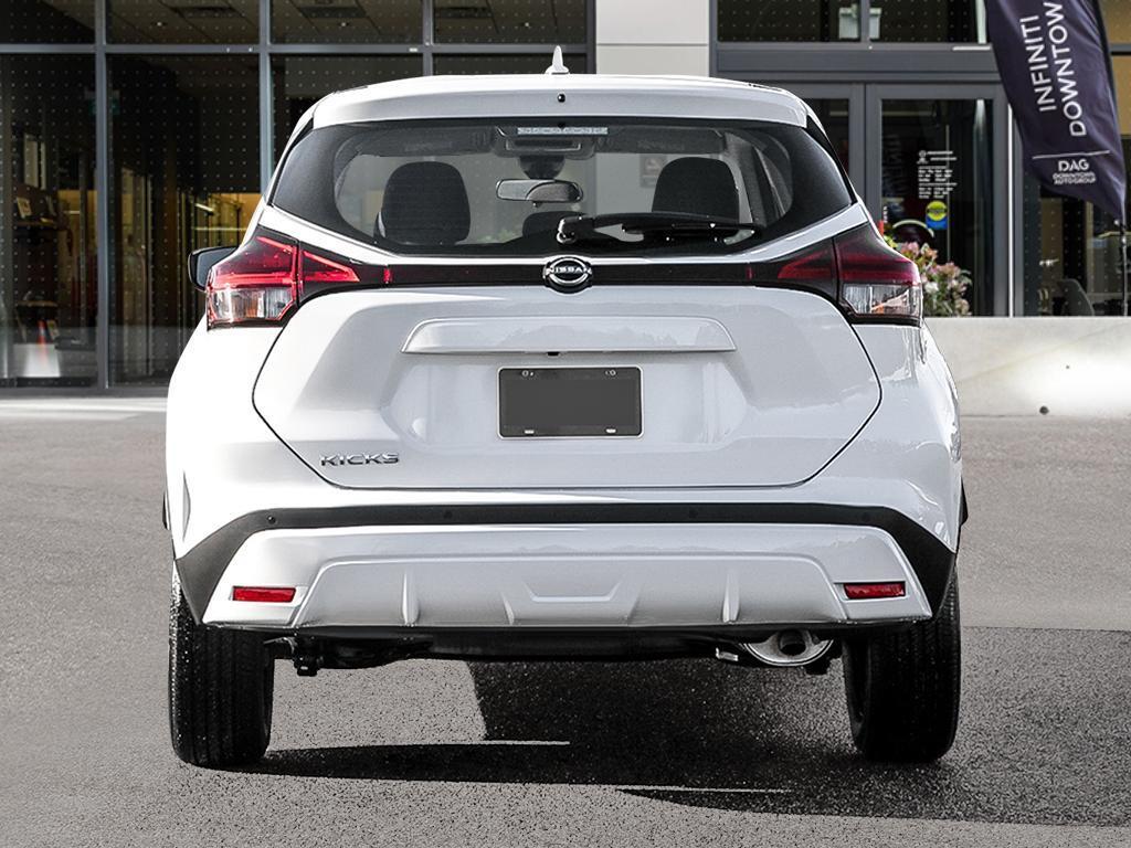 2025 Nissan Kicks Play