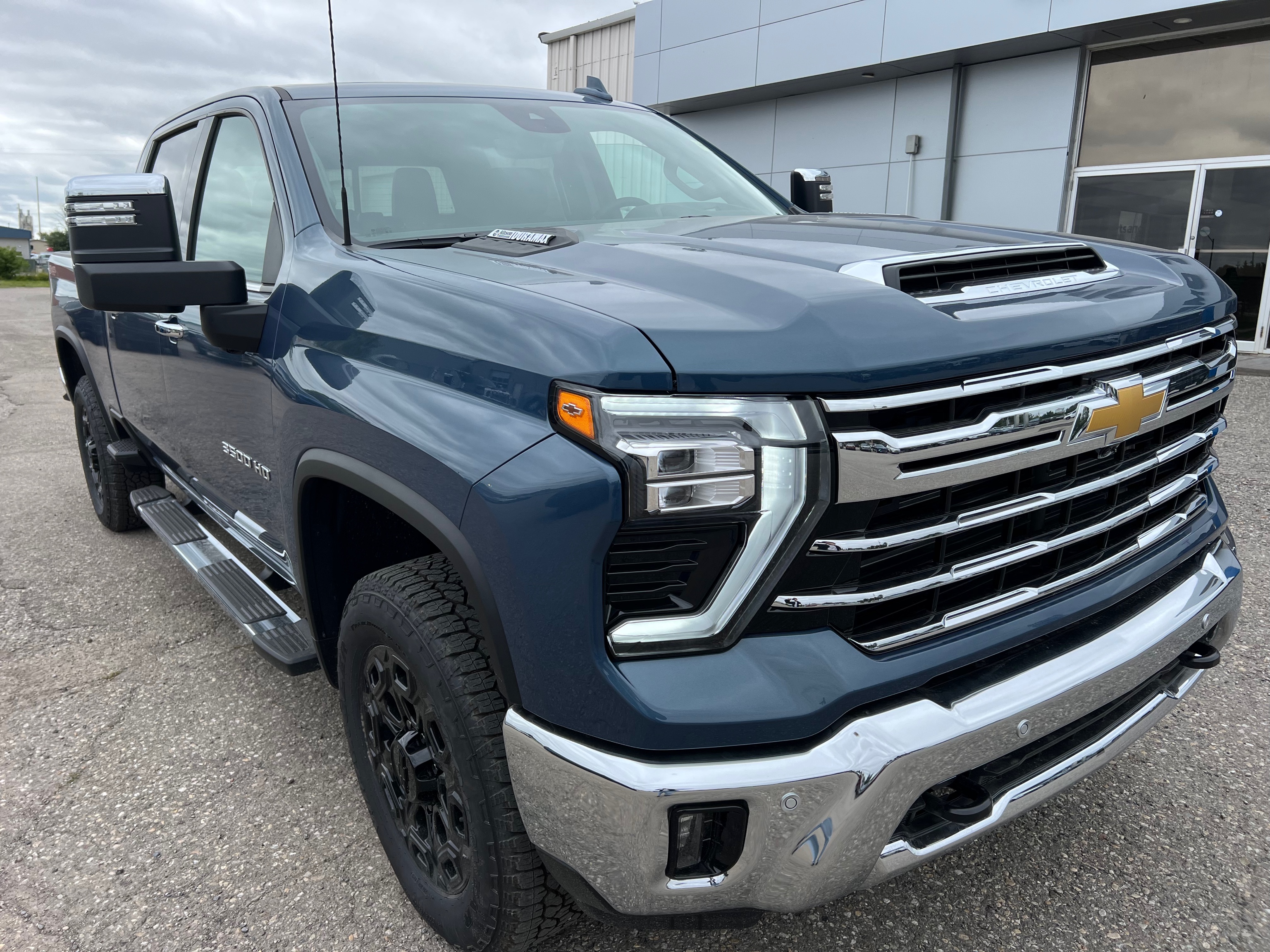 2025 Chevrolet Silverado 3500HD