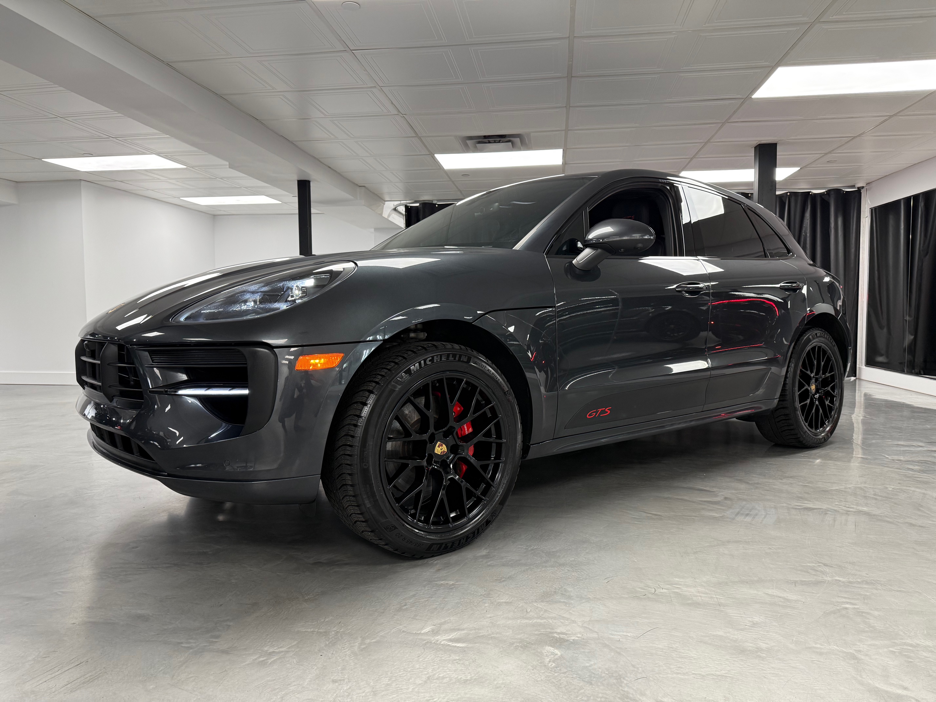 2021 Porsche Macan