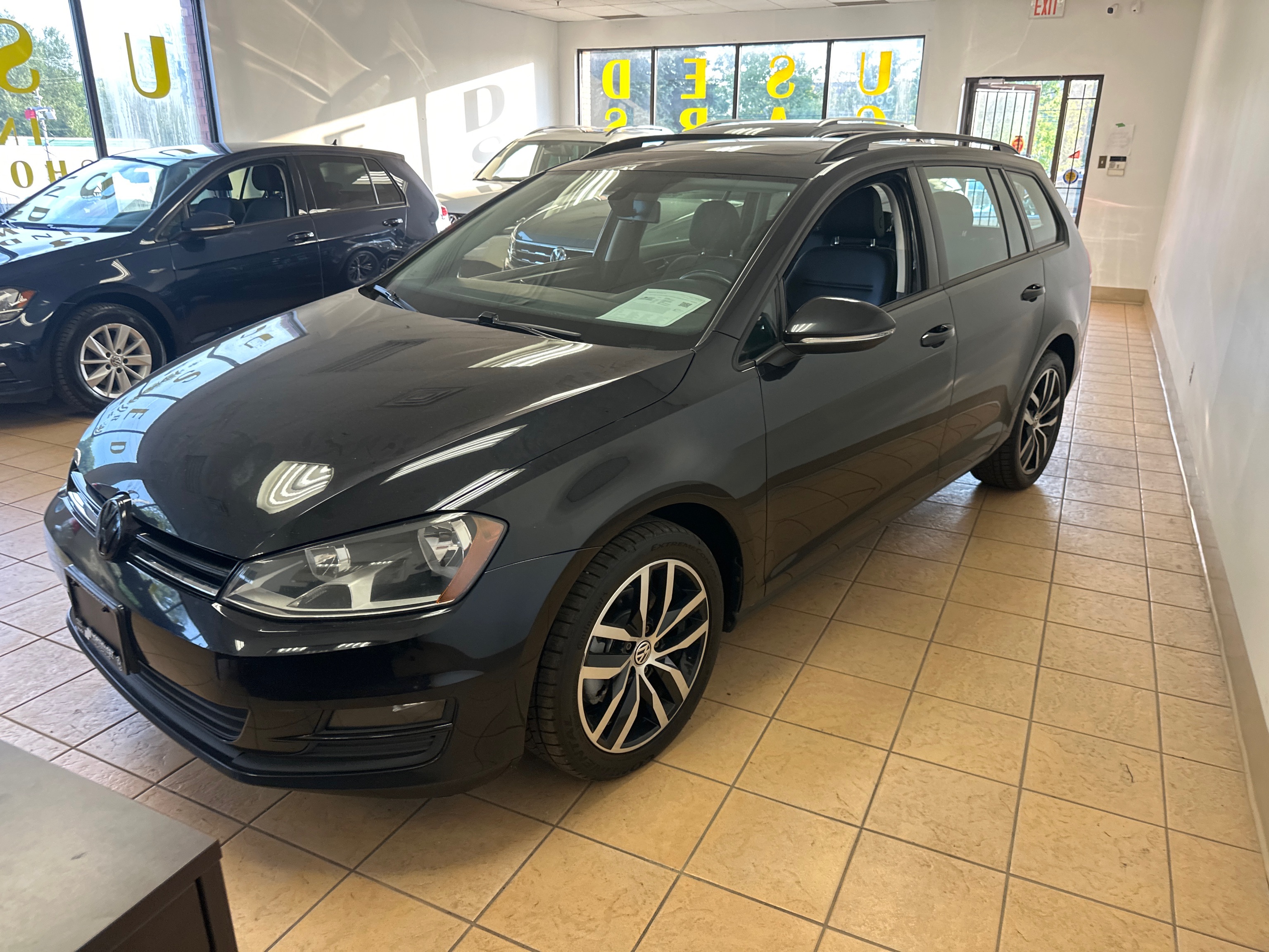 2017 Volkswagen Golf SportWagen