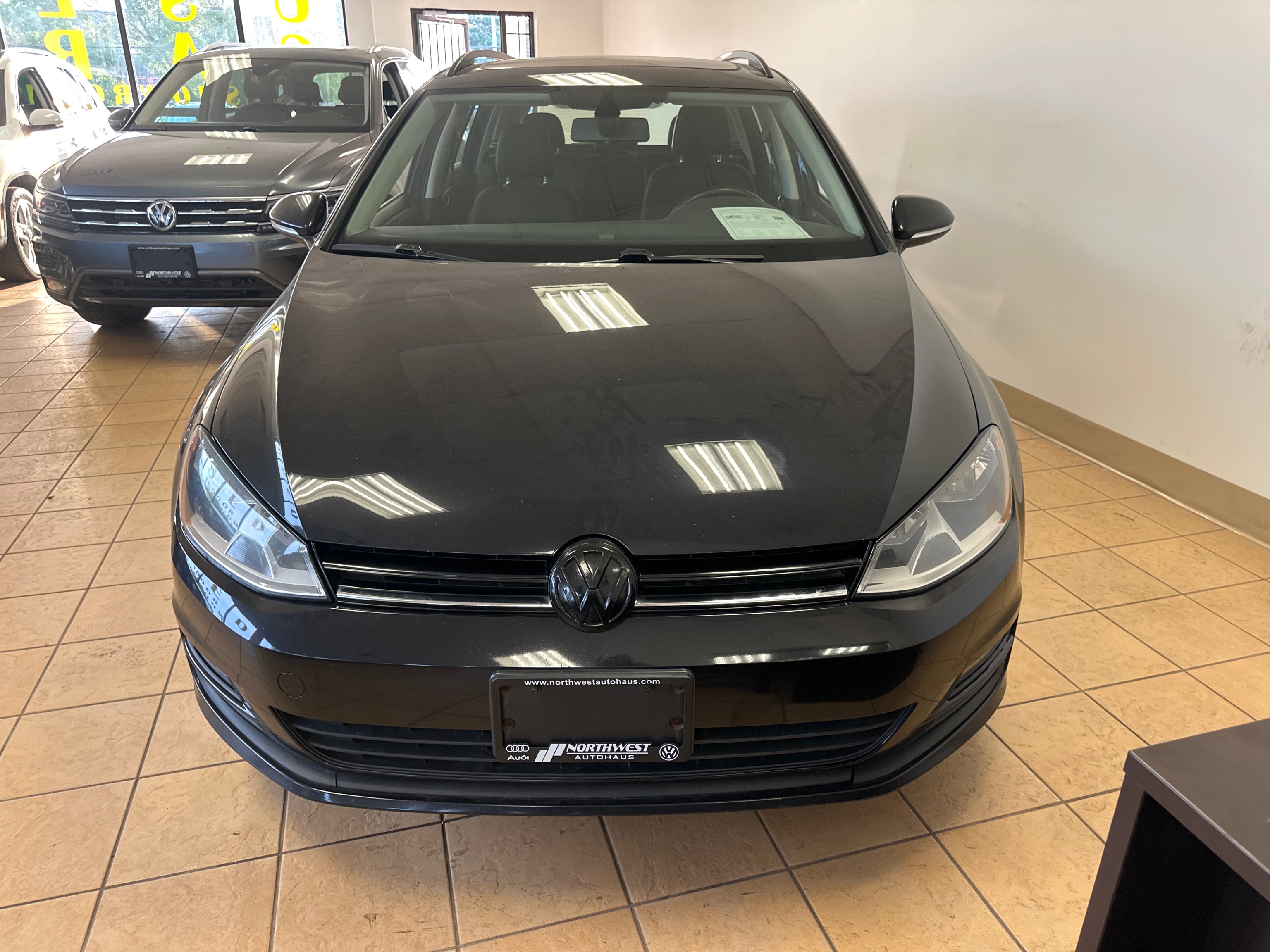 2017 Volkswagen Golf SportWagen