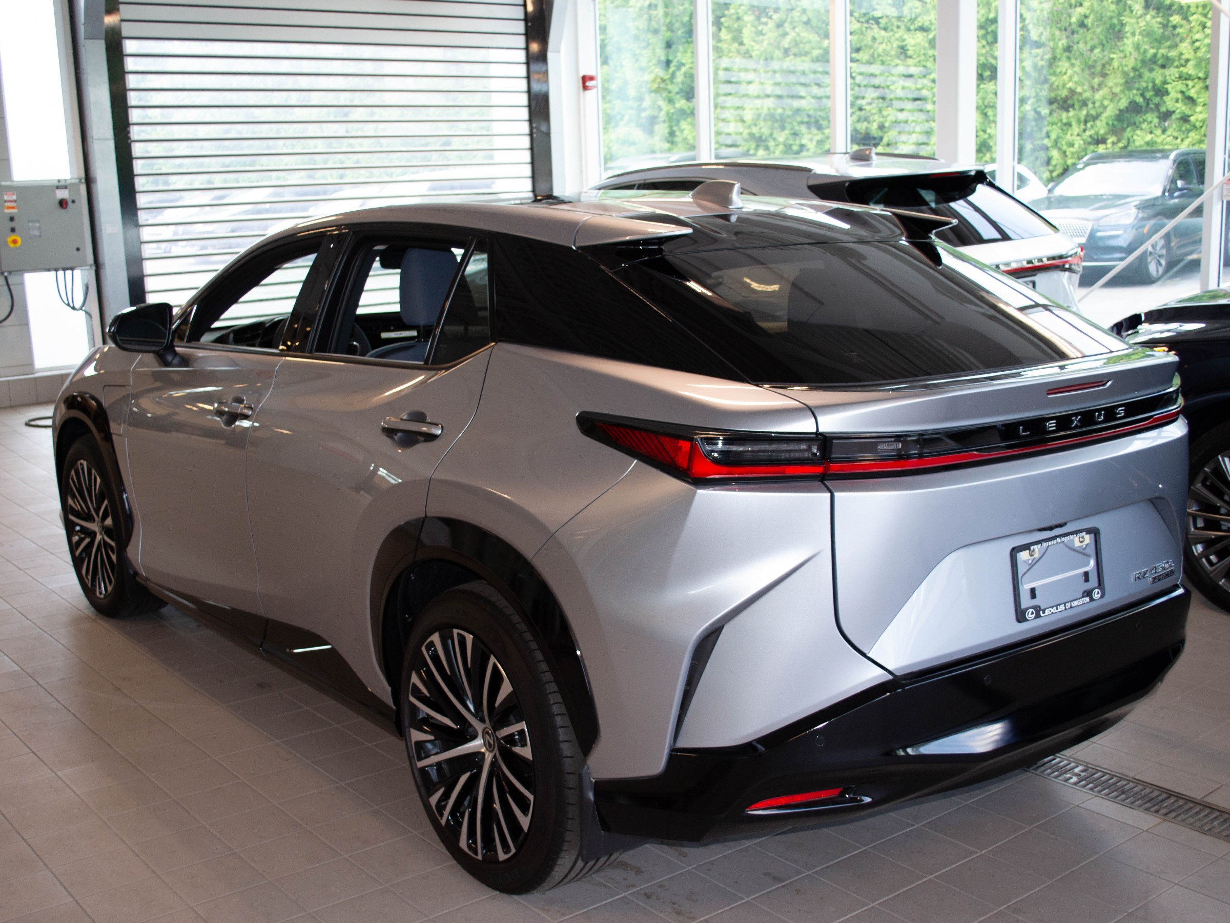2025 Lexus RZ 450e