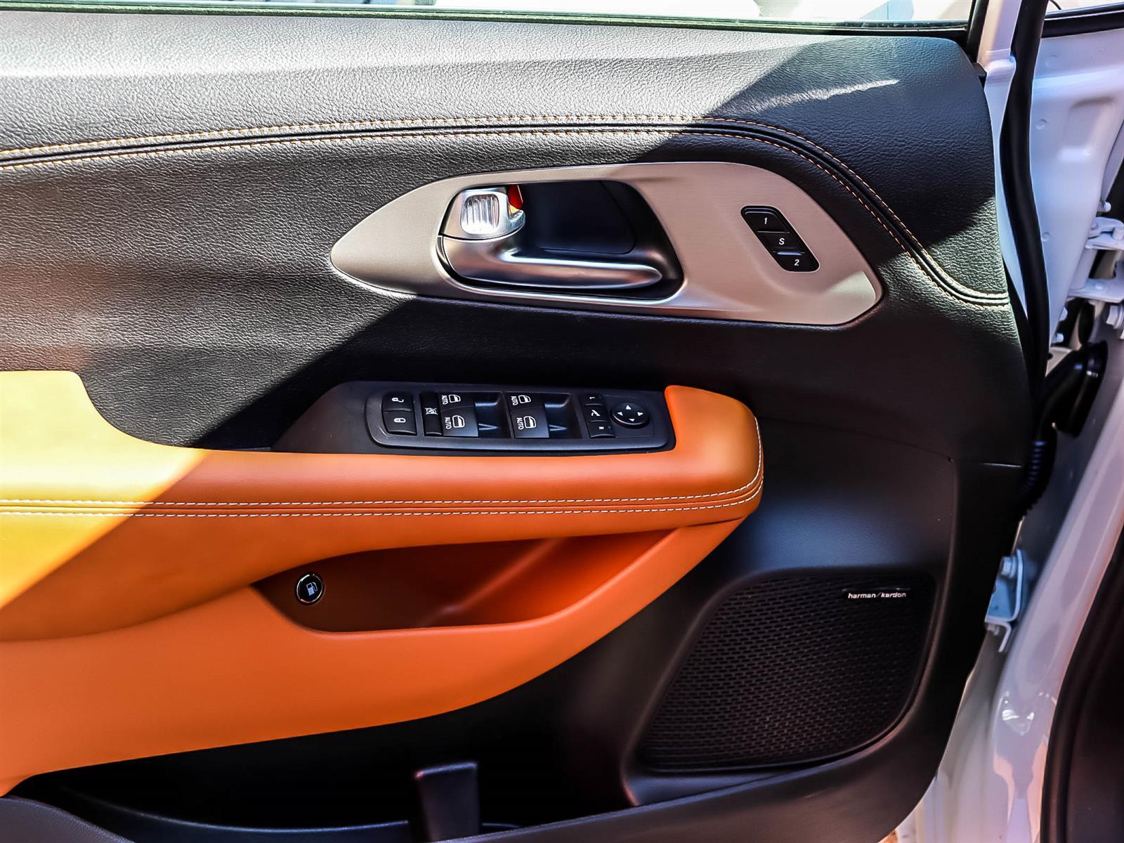 2024 Chrysler Pacifica Hybrid