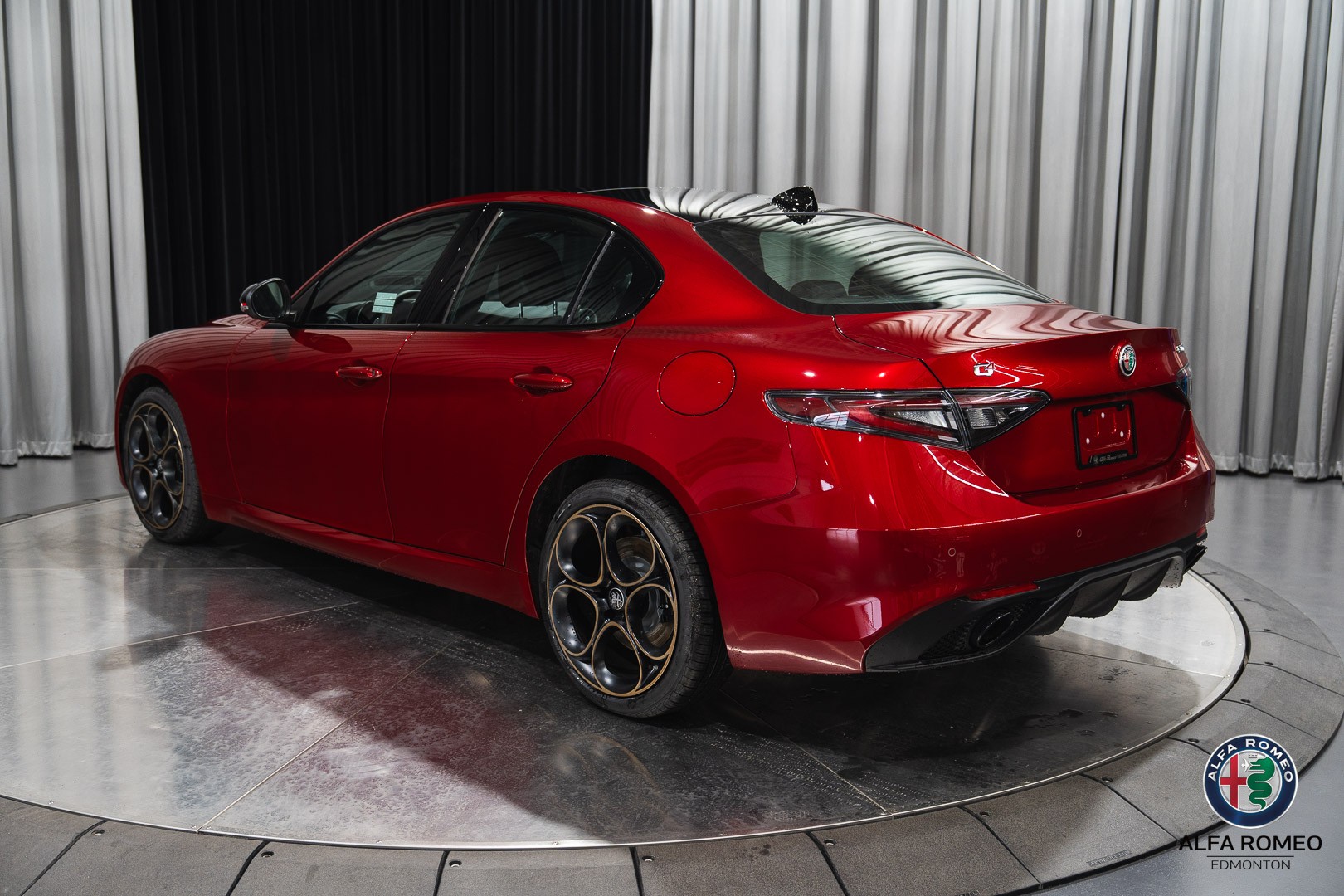 2025 Alfa Romeo Giulia