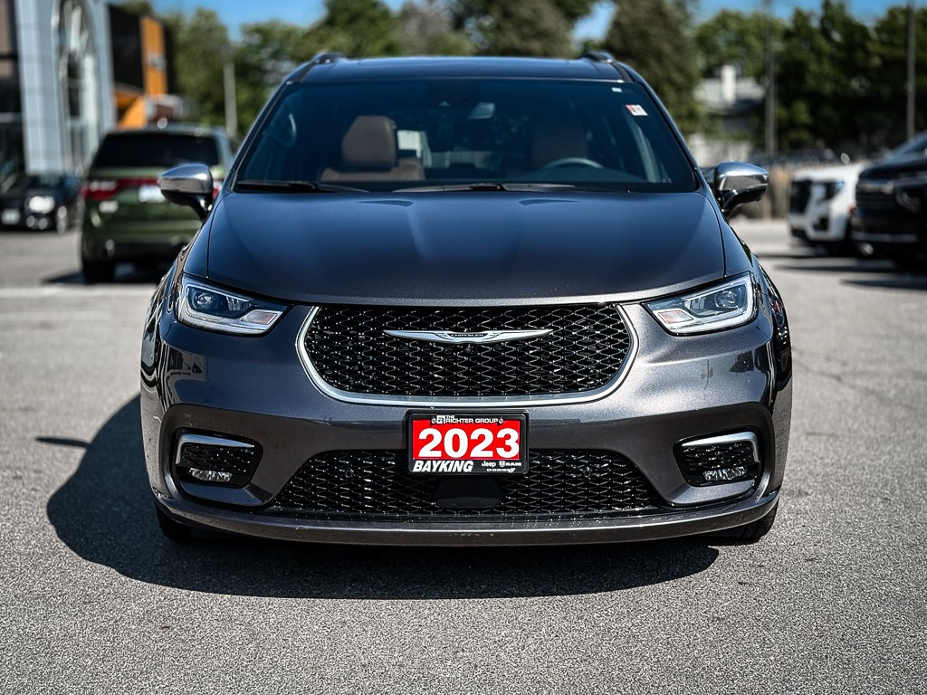 2023 Chrysler Pacifica Hybrid