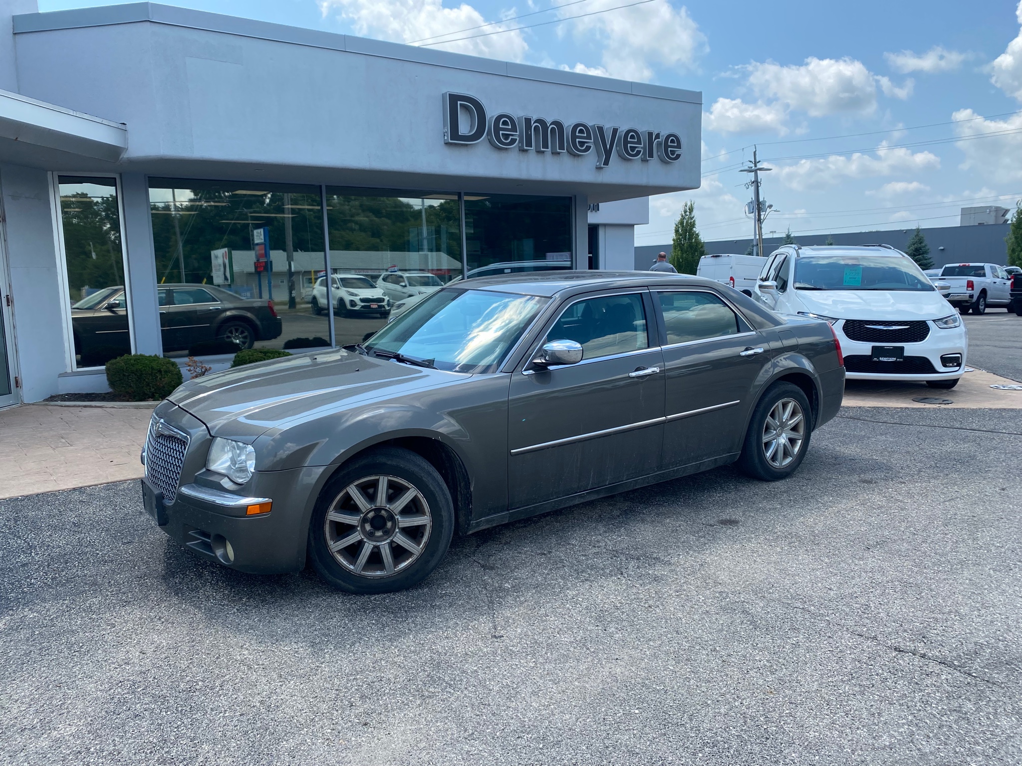 2010 Chrysler 300