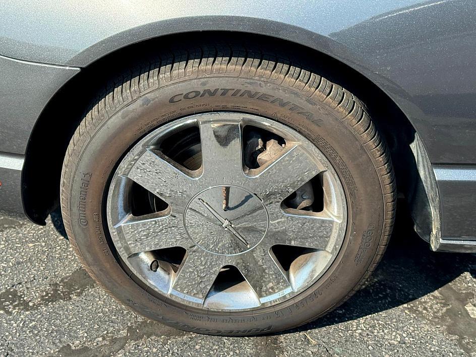 2003 Ford Thunderbird