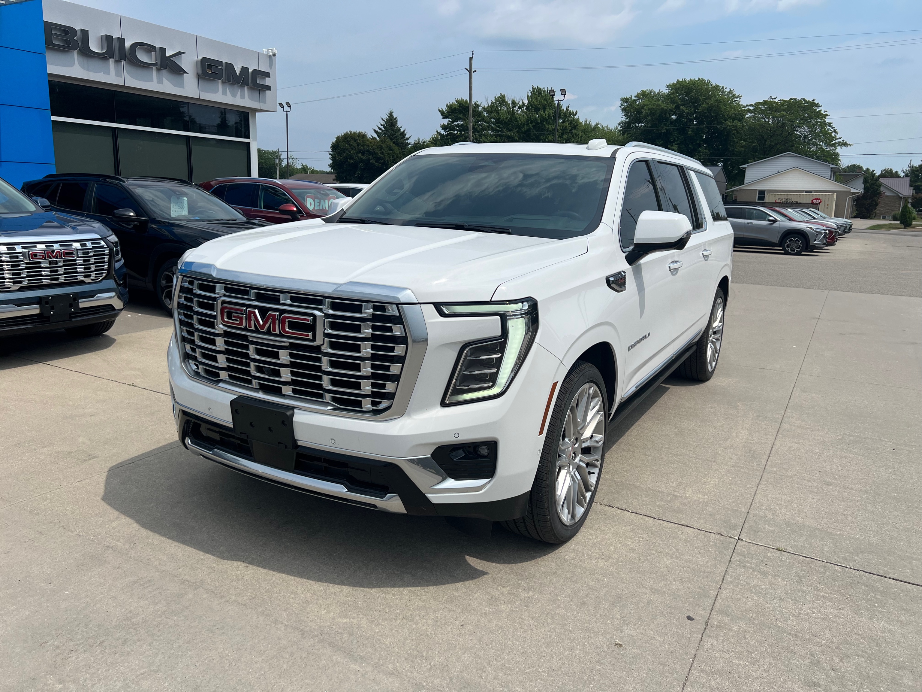 2025 GMC Yukon XL