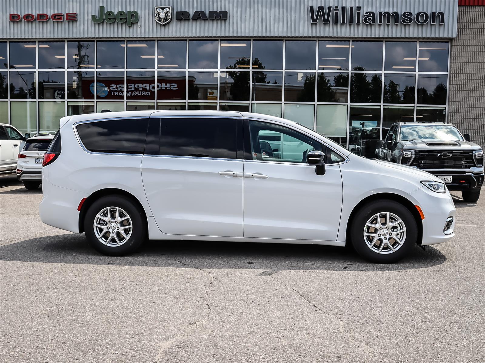 2026 Chrysler Pacifica