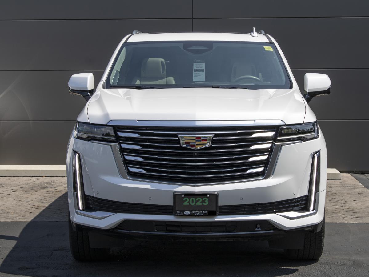 2023 Cadillac Escalade ESV