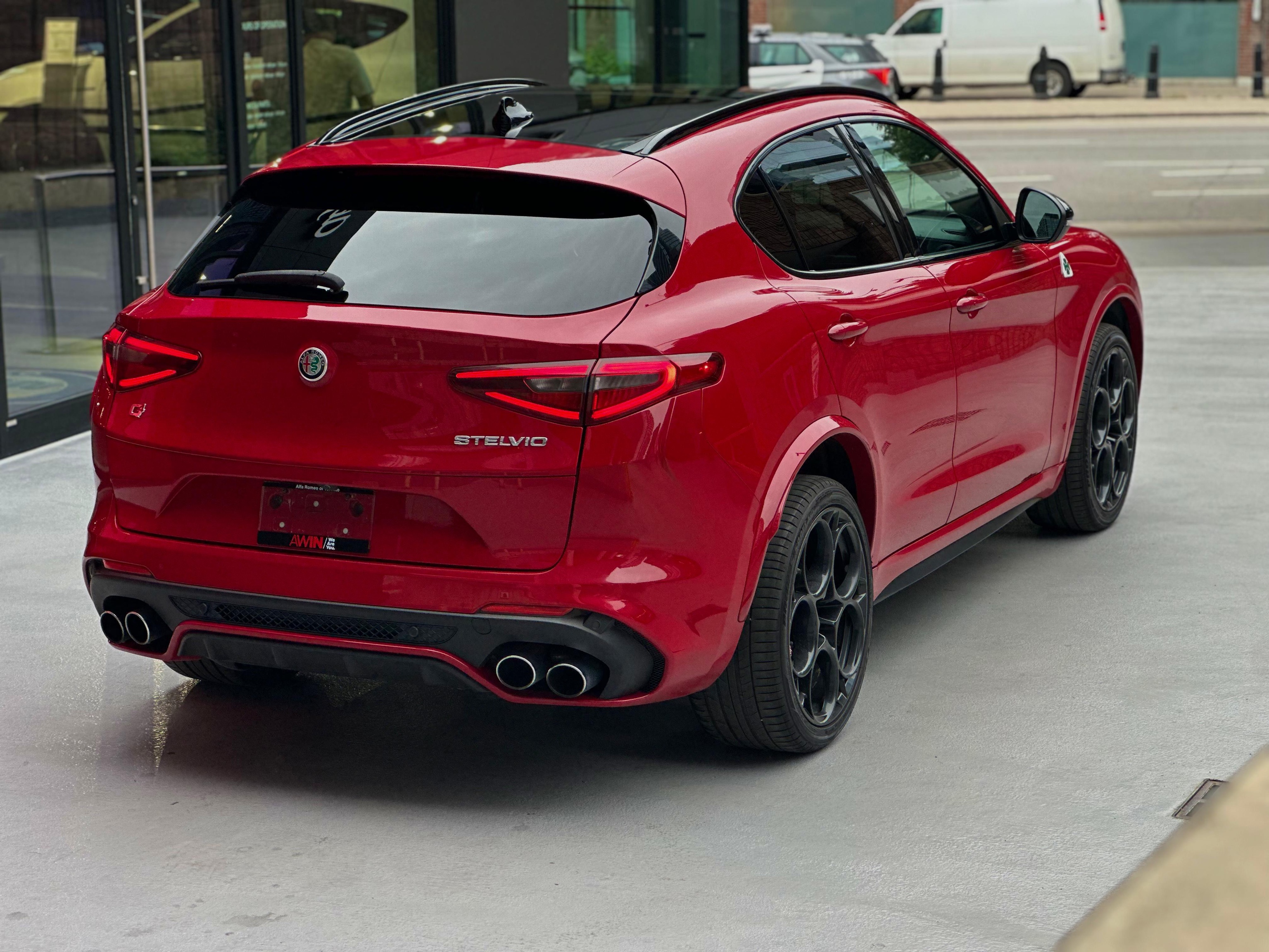 2022 Alfa Romeo Stelvio