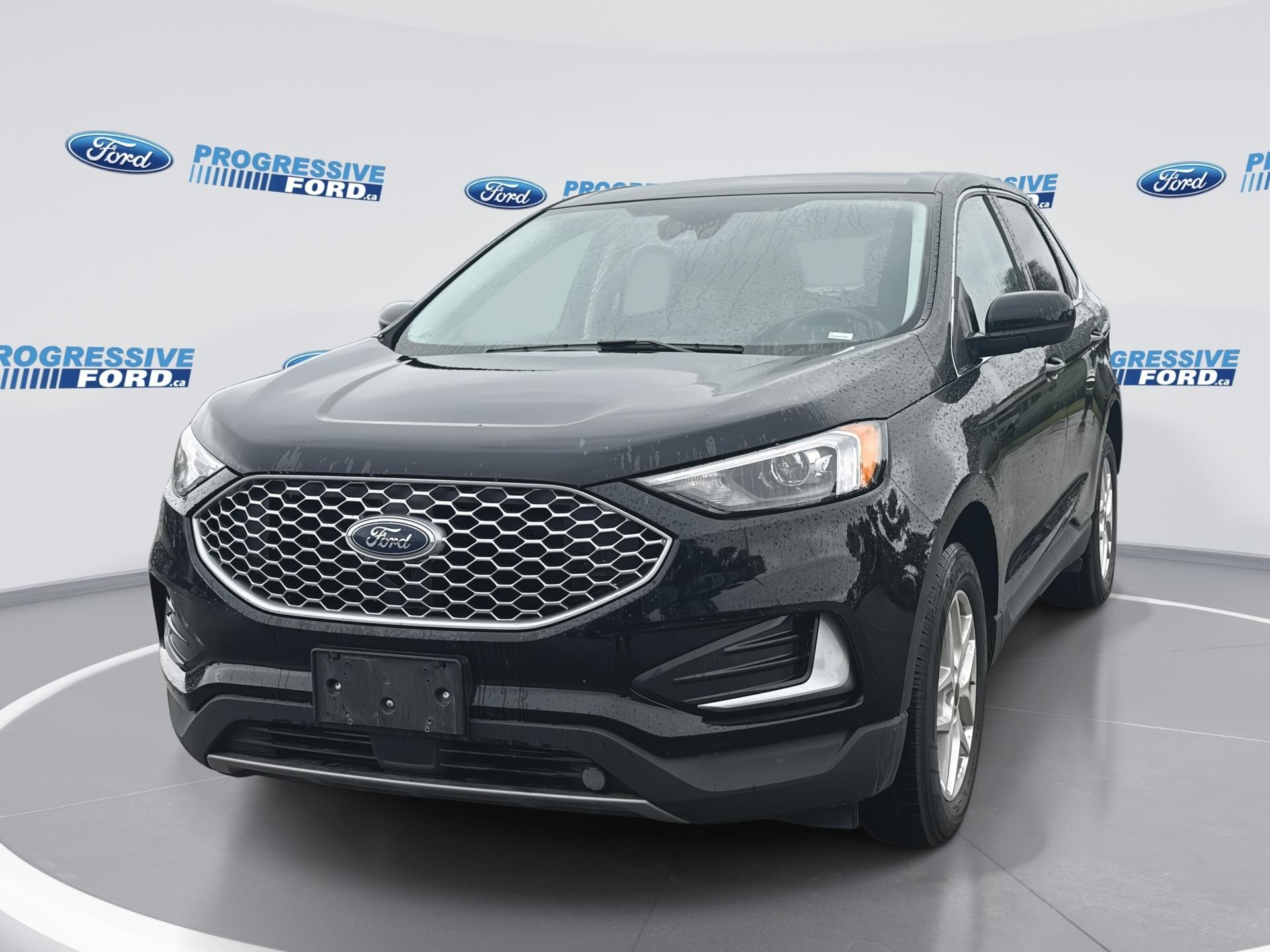 2023 Ford Edge