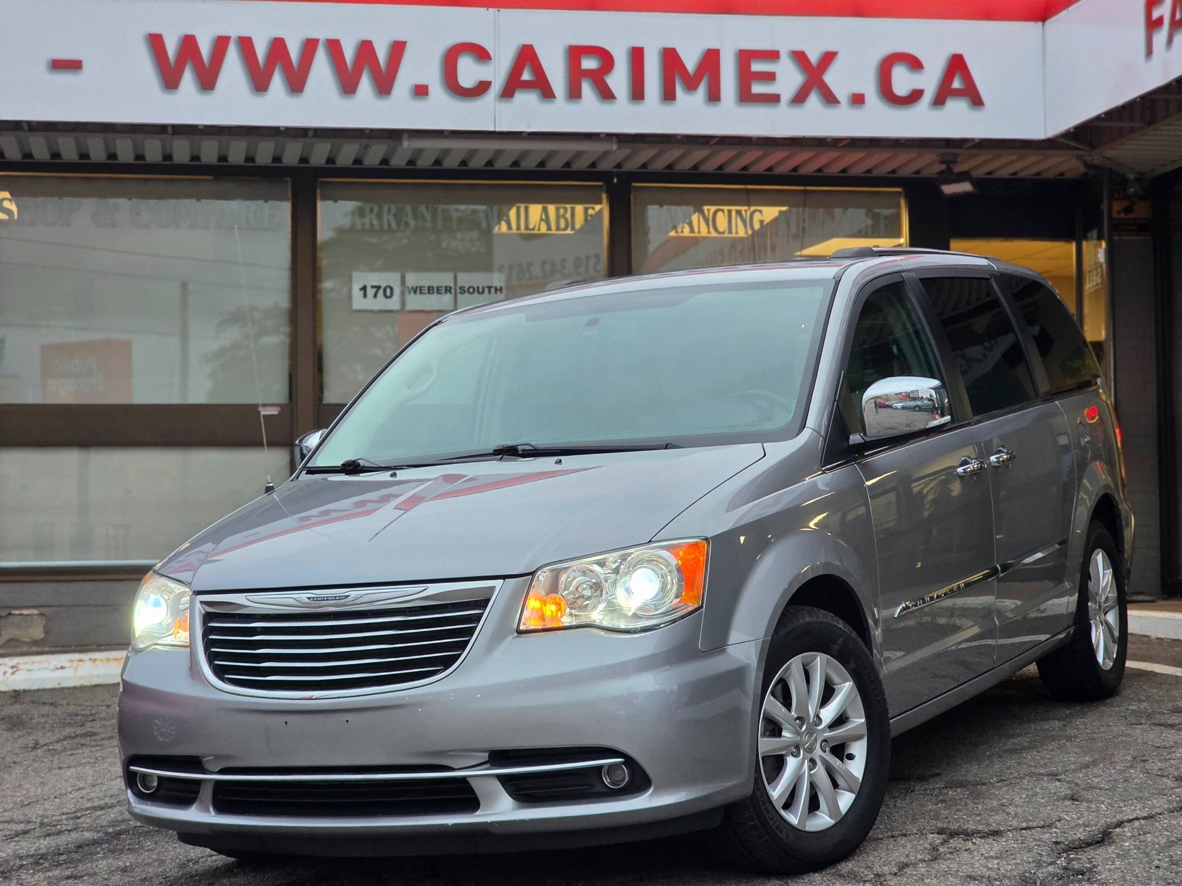 2016 Chrysler Town & Country