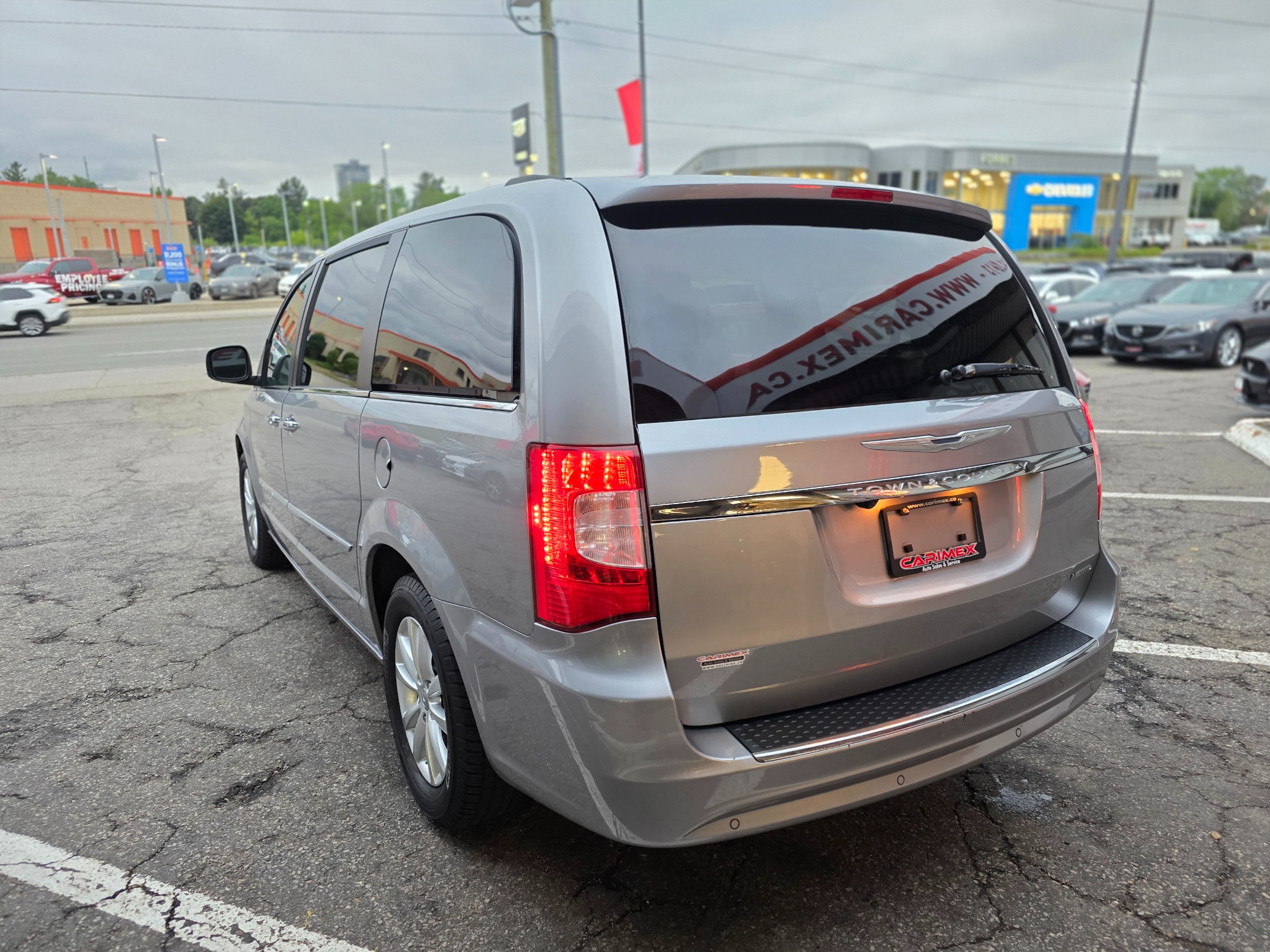 2016 Chrysler Town & Country