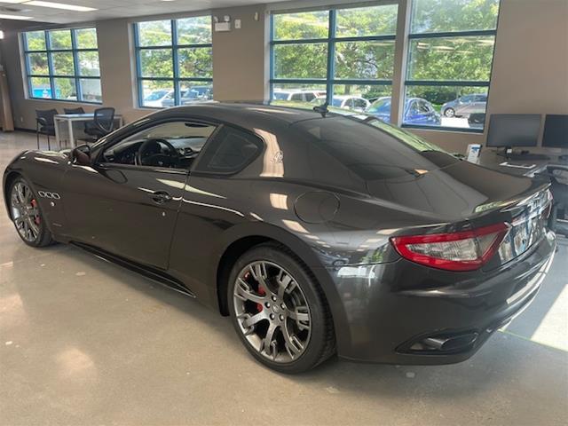 2016 Maserati GranTurismo