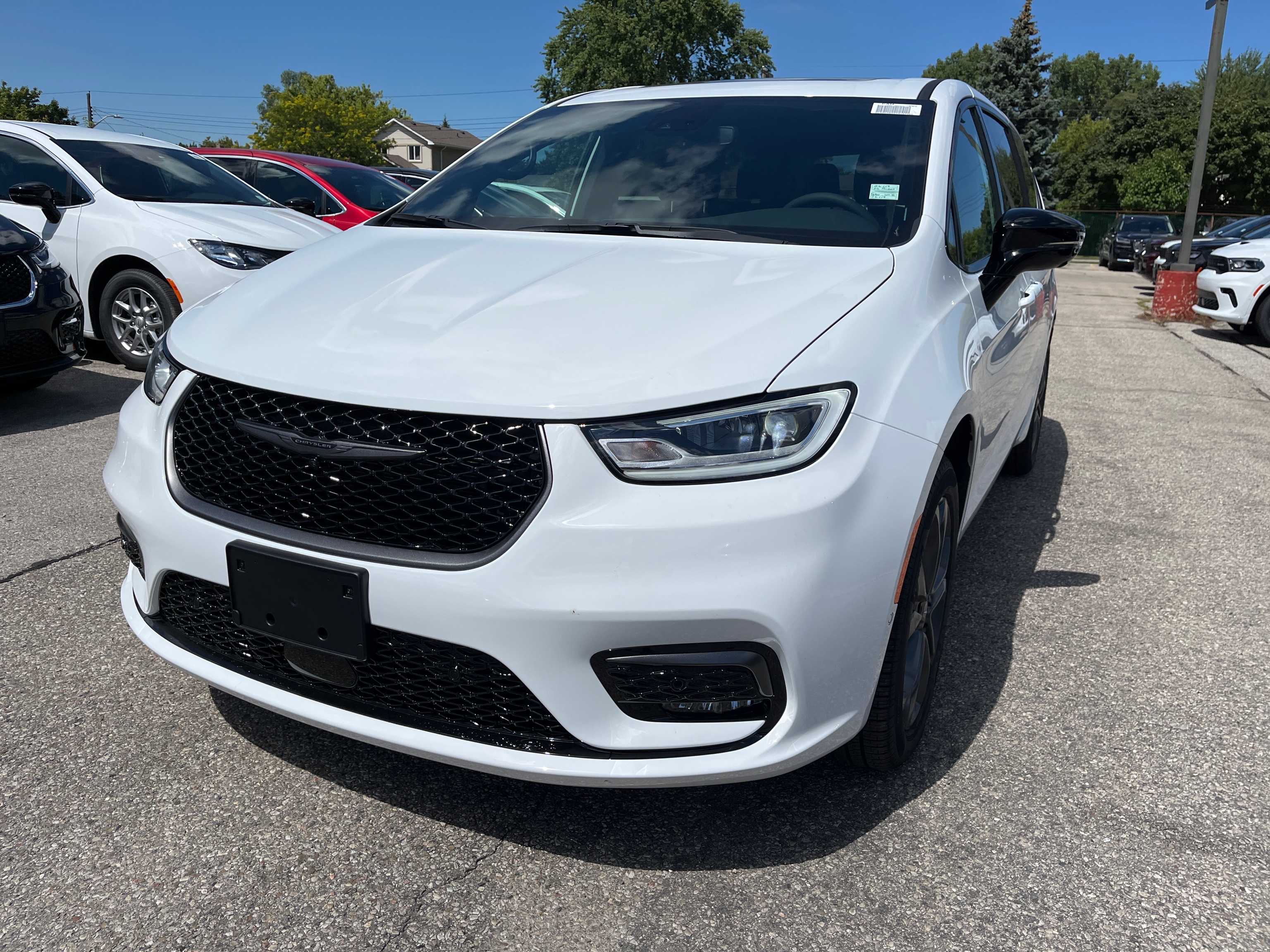 2026 Chrysler Pacifica