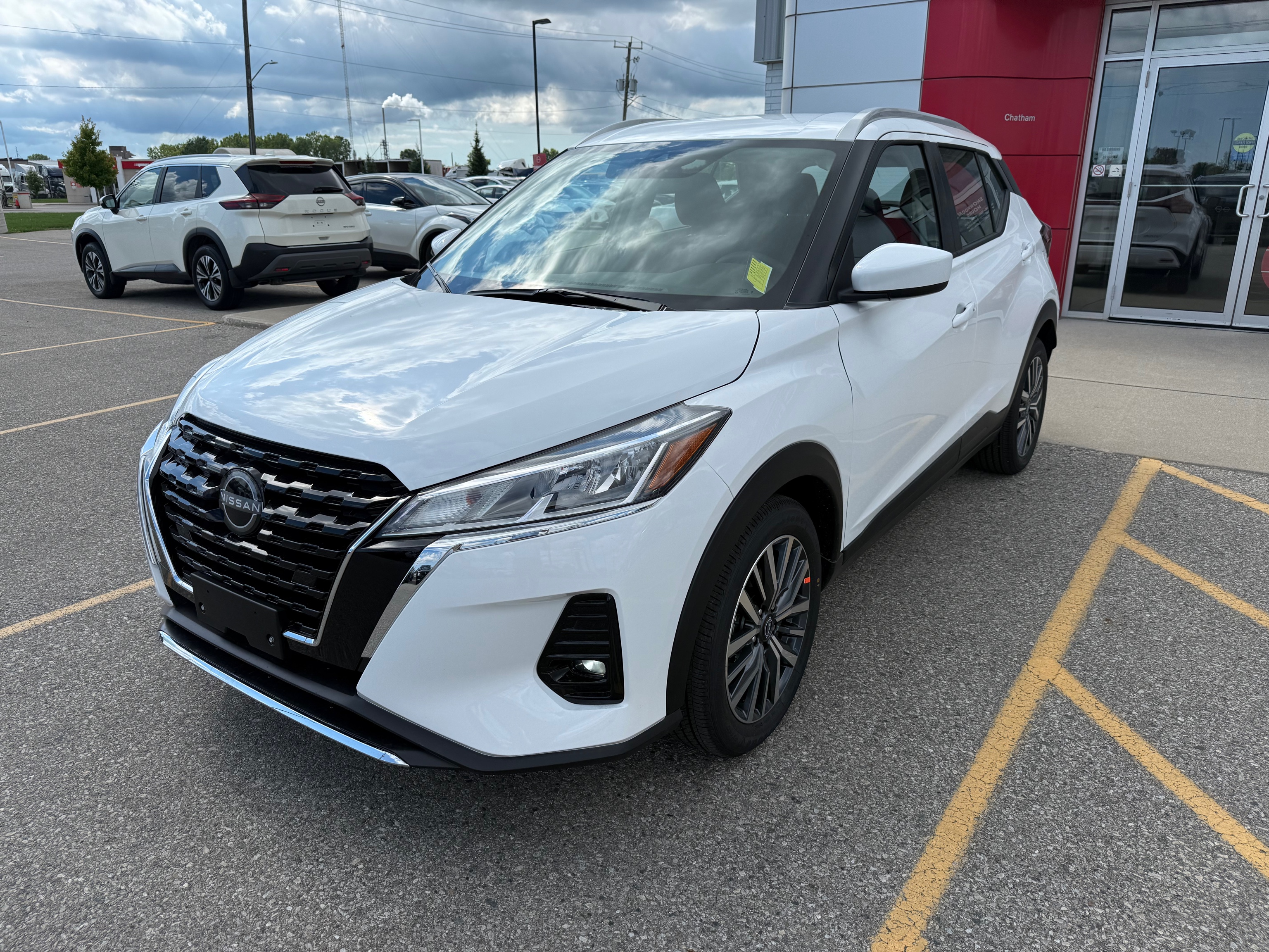 2025 Nissan Kicks Play