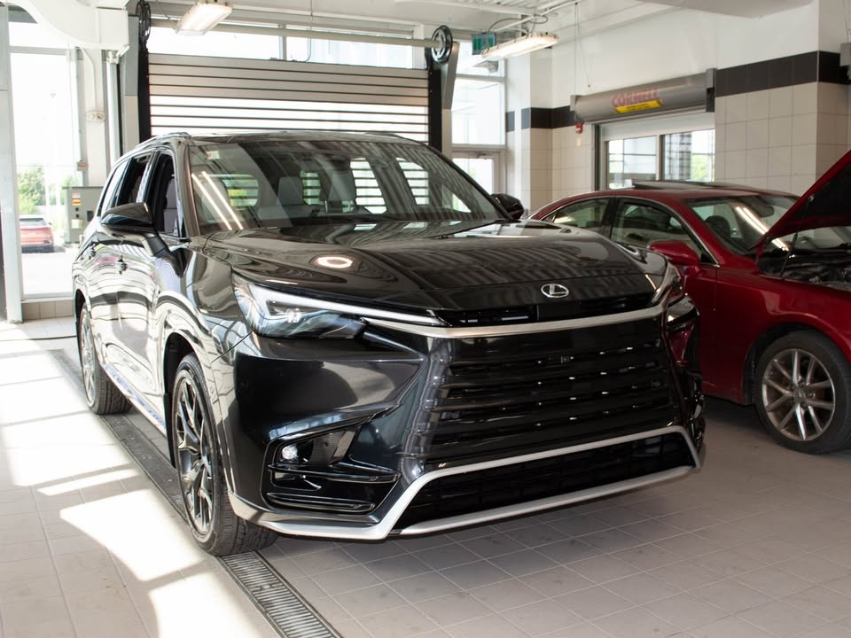 2025 Lexus TX 500h