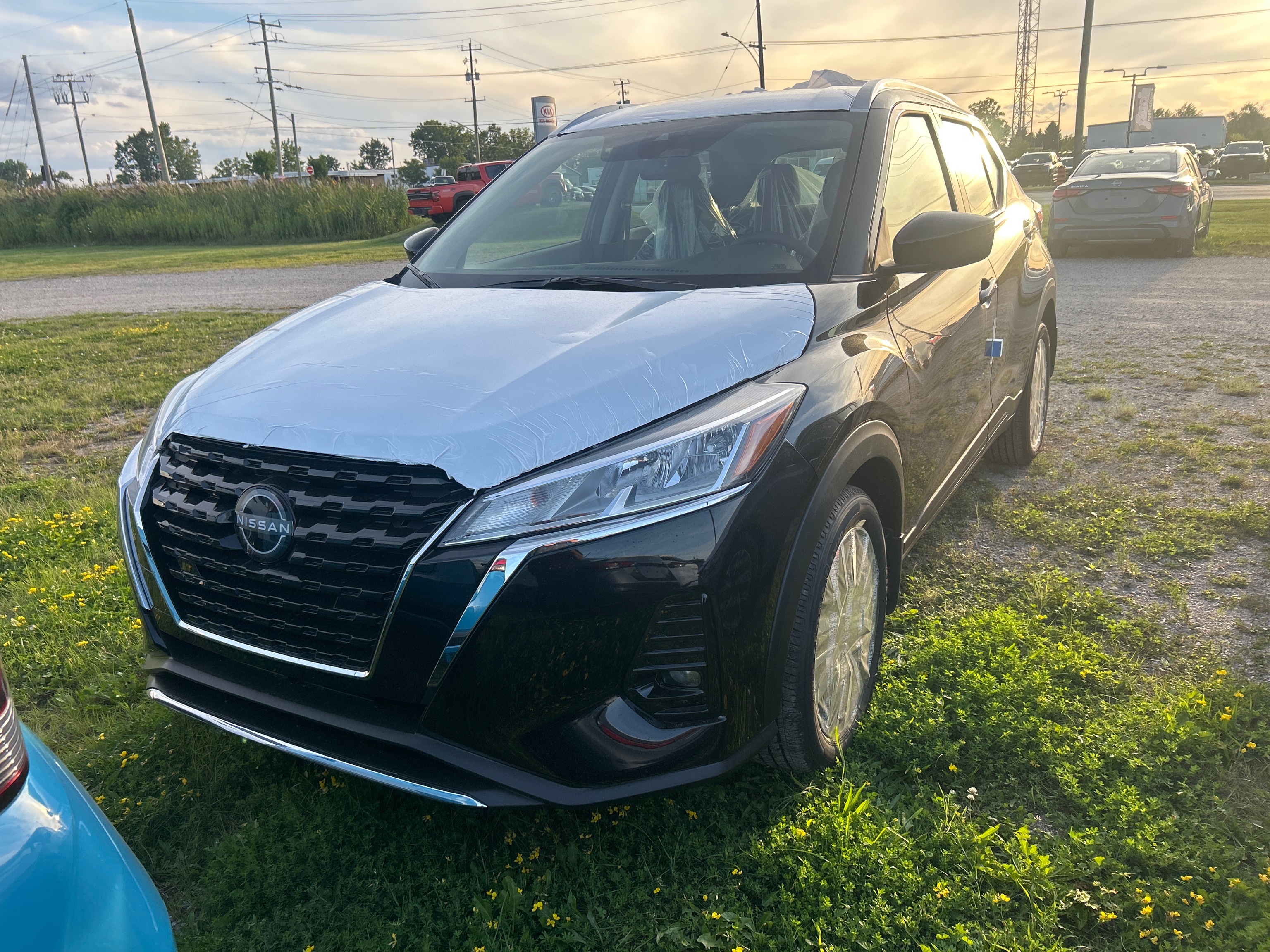 2025 Nissan Kicks Play