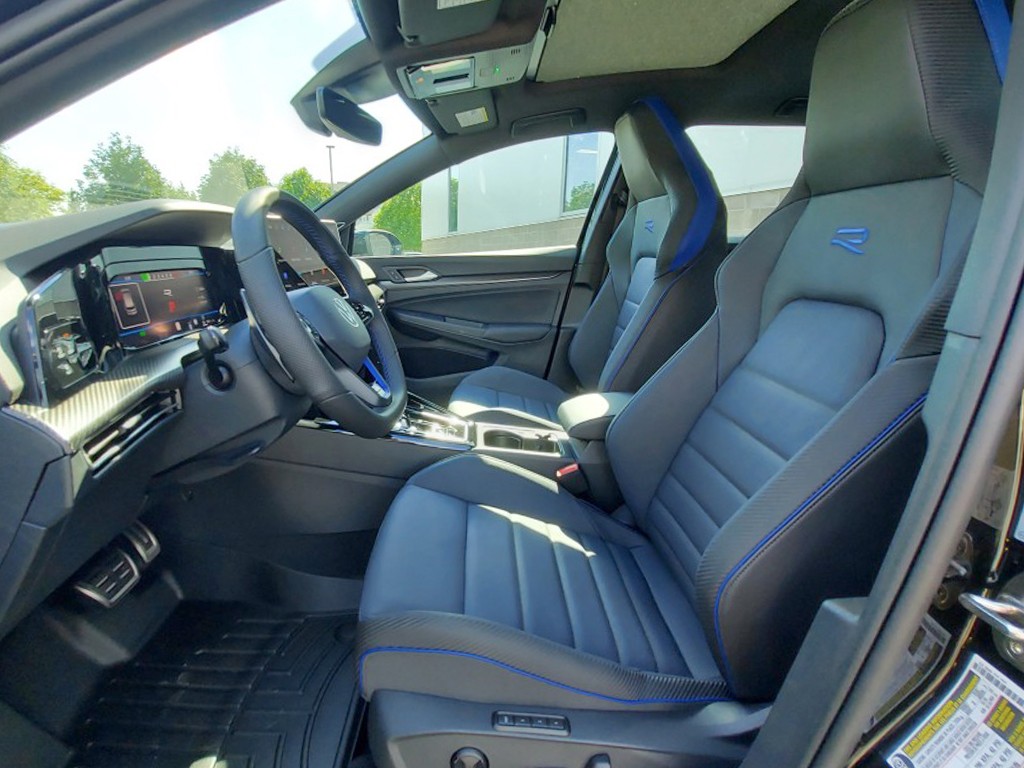 2025 Volkswagen Golf R