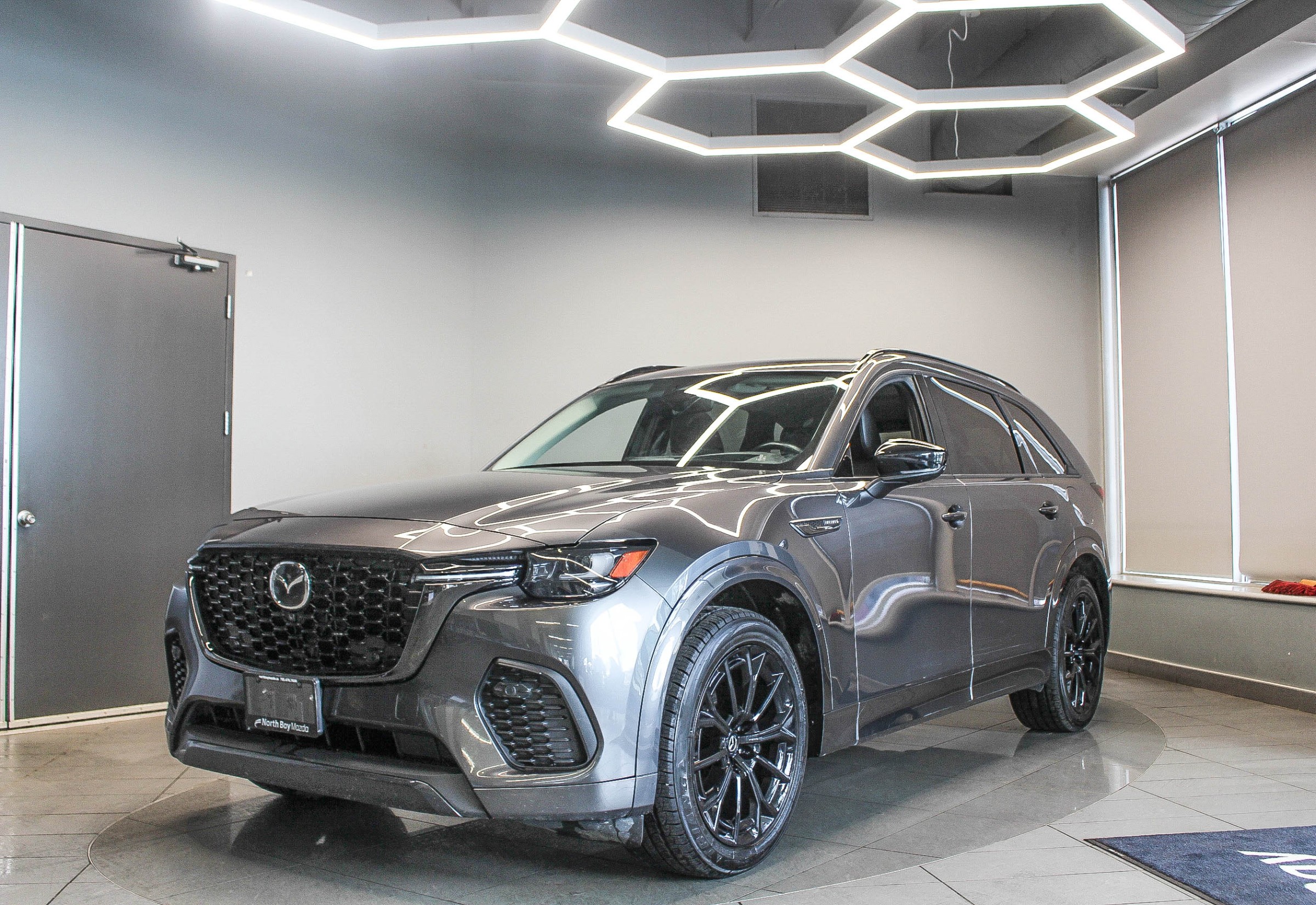 2025 Mazda CX-70 MHEV