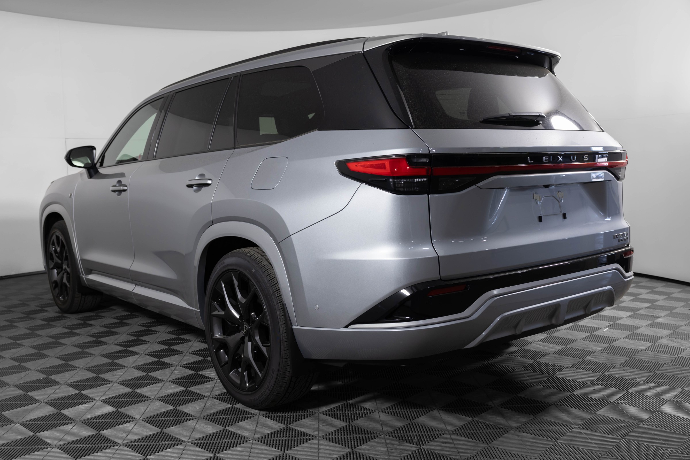 2025 Lexus TX 500h