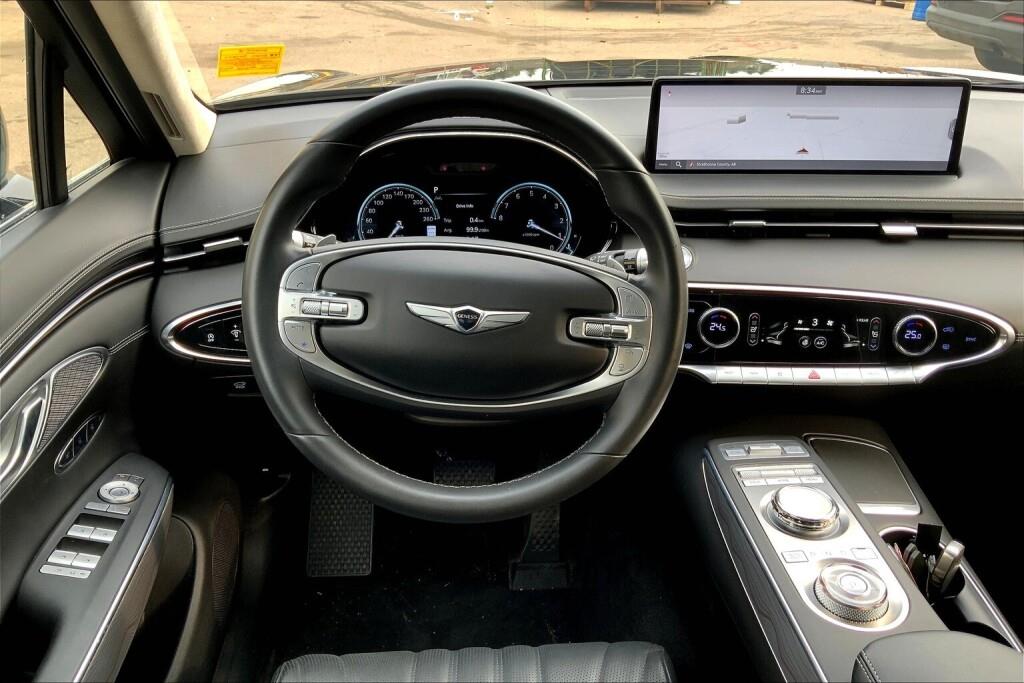 2024 Genesis GV70