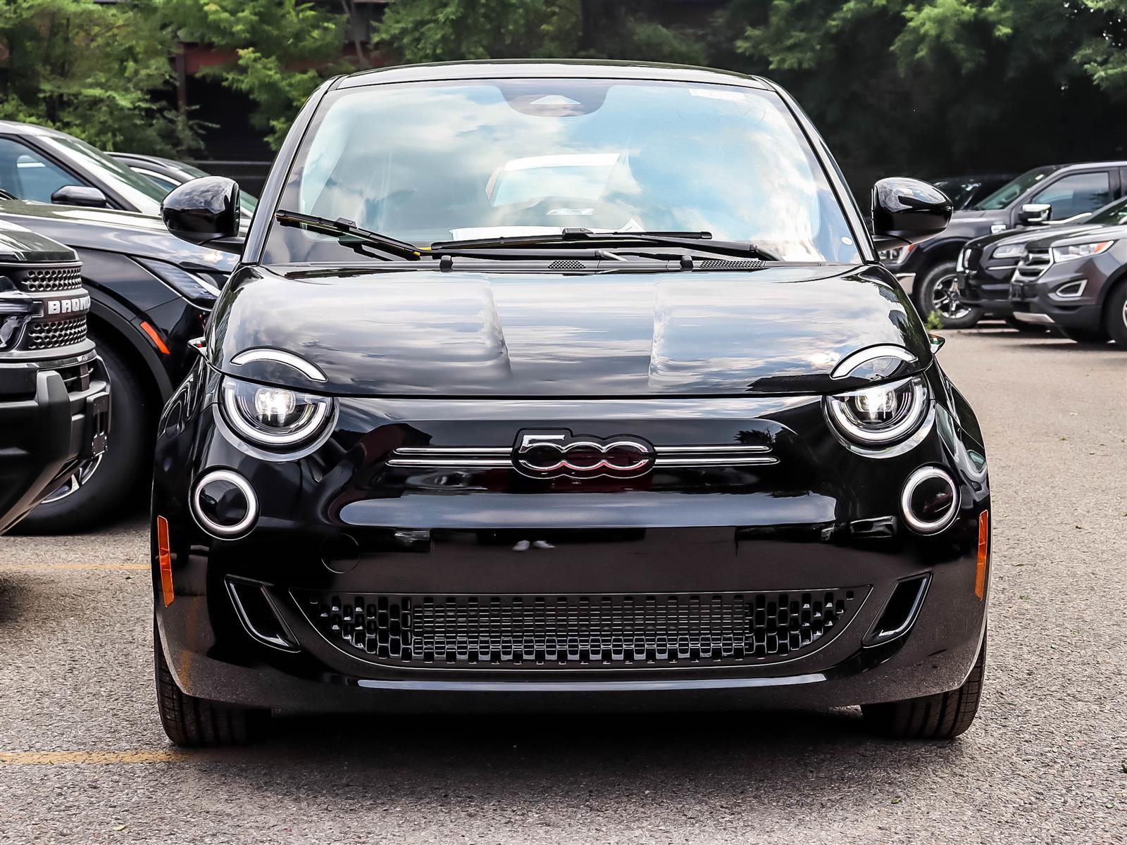 2025 Fiat 500e