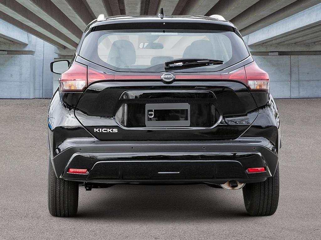 2025 Nissan Kicks Play