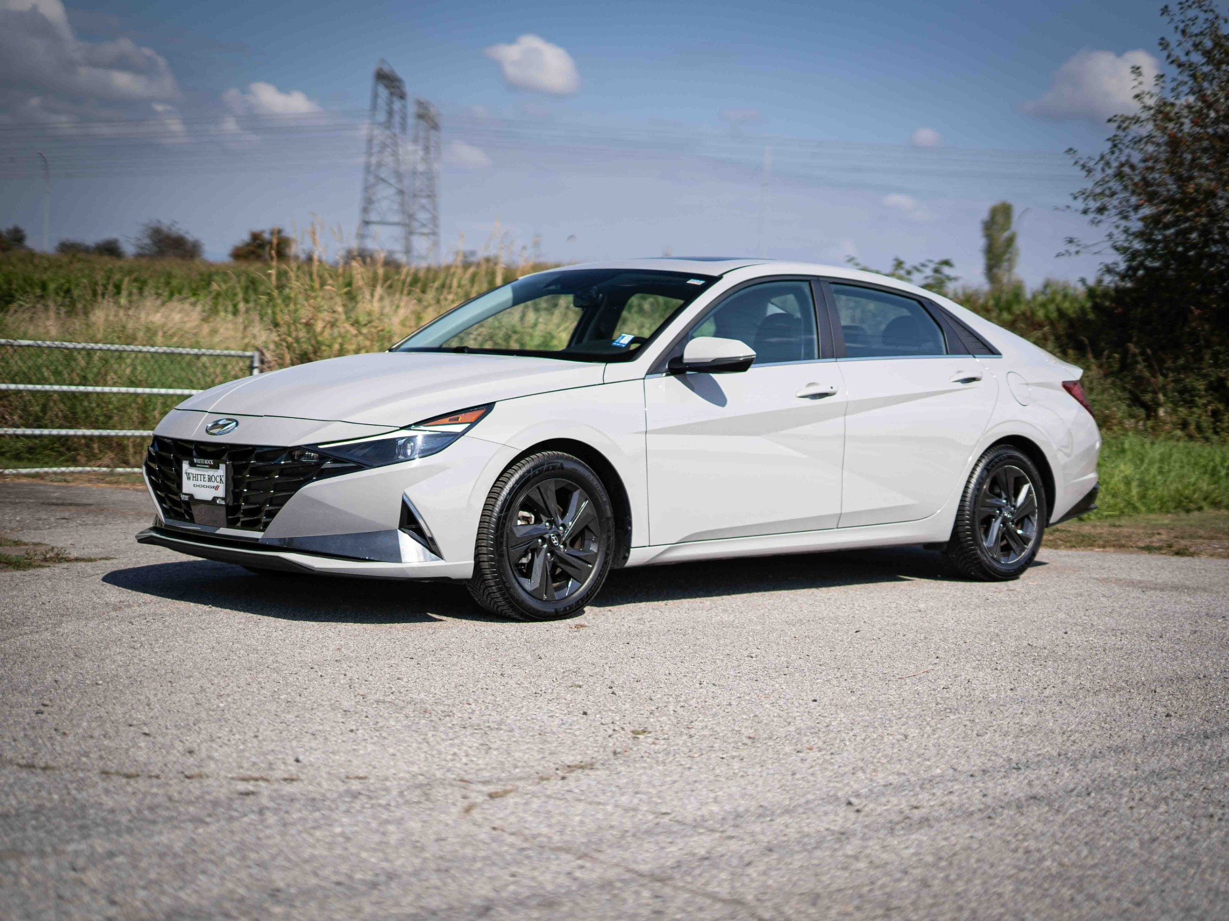 2022 Hyundai Elantra HEV