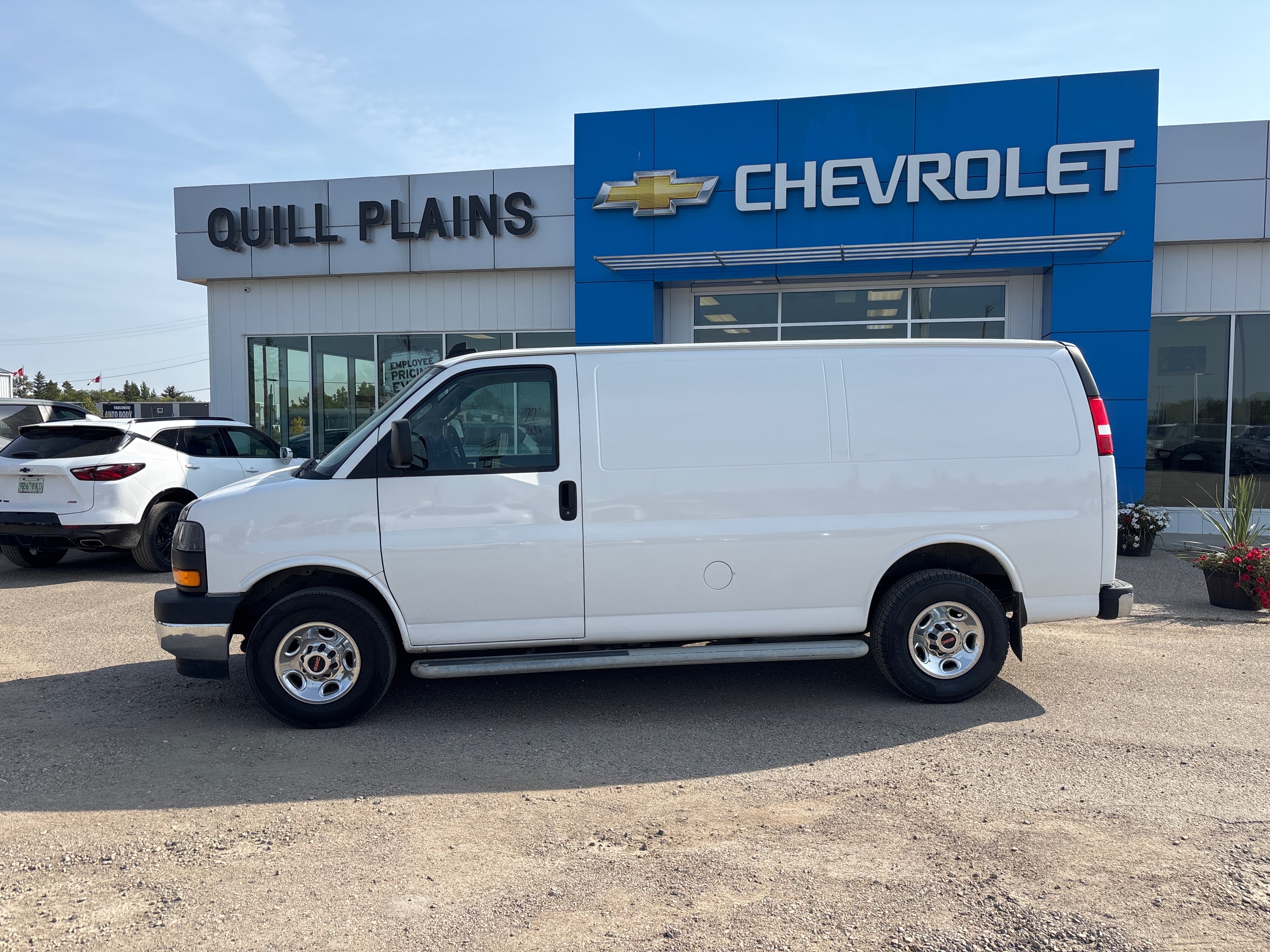 2022 GMC Savana 2500